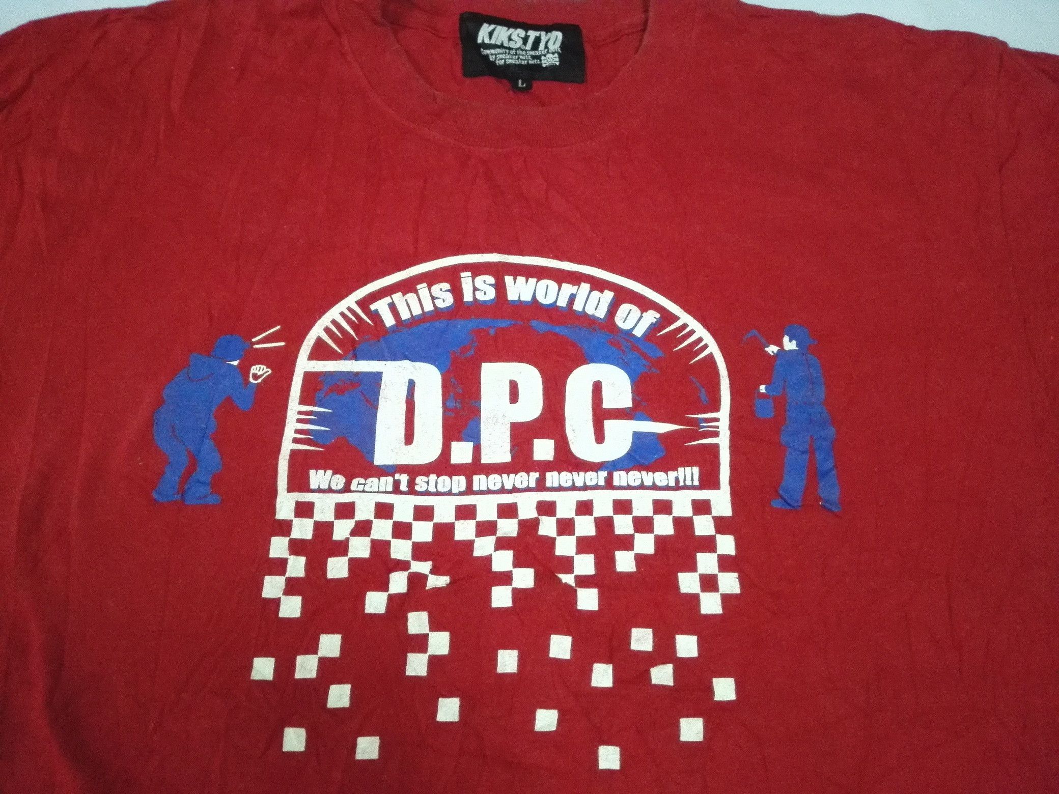 Japanese Brand KIKS TYO THIS IS WORLD OF D.P.C Tee Size US L / EU 52-54 / 3 - 2 Thumbnail