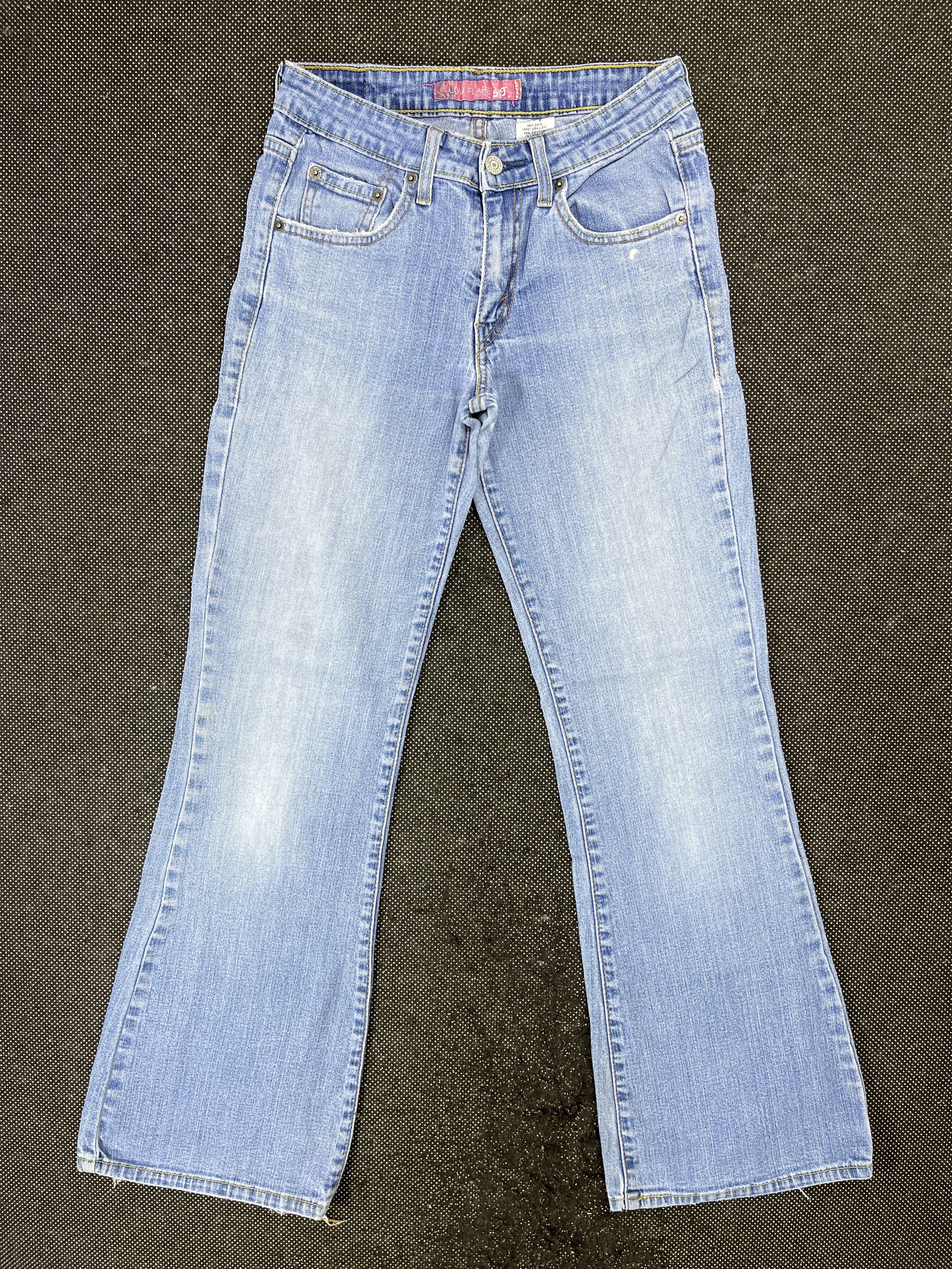 Levi's Vintage Levi's 519 Flare Jeans - JP030 Size 28" / US 6 / IT 42 - 1 Thumbnail