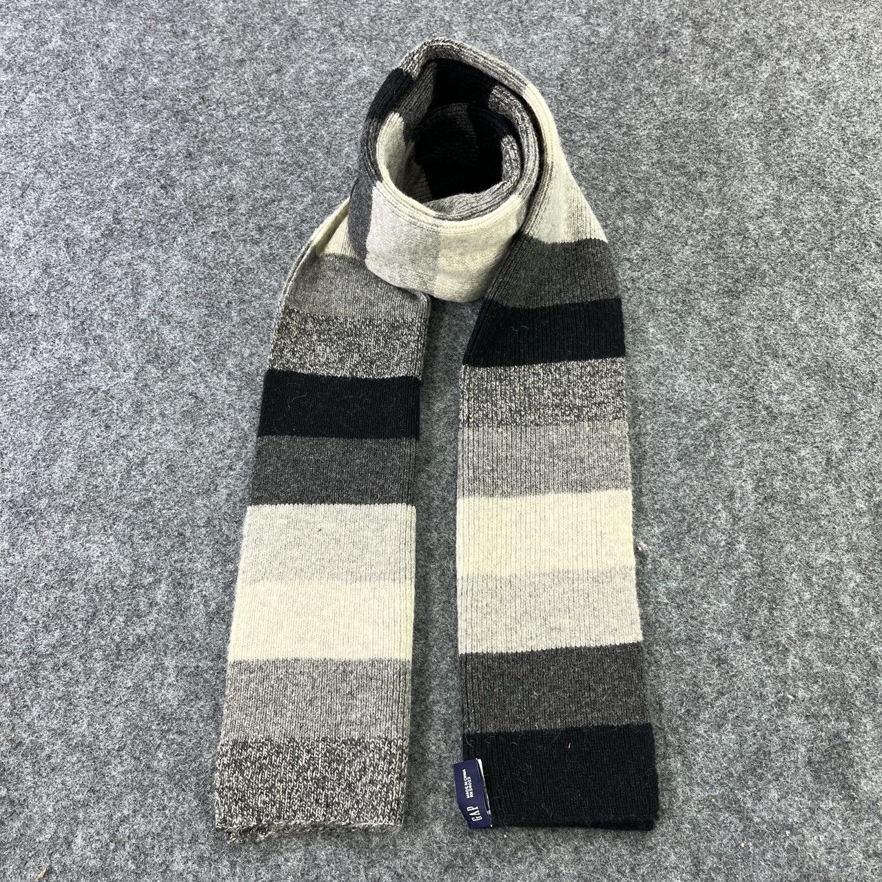 Gap × Vintage GAP WOOL SCARVES / MUFFLER / NECKWEAR T393 Size ONE SIZE - 1 Thumbnail