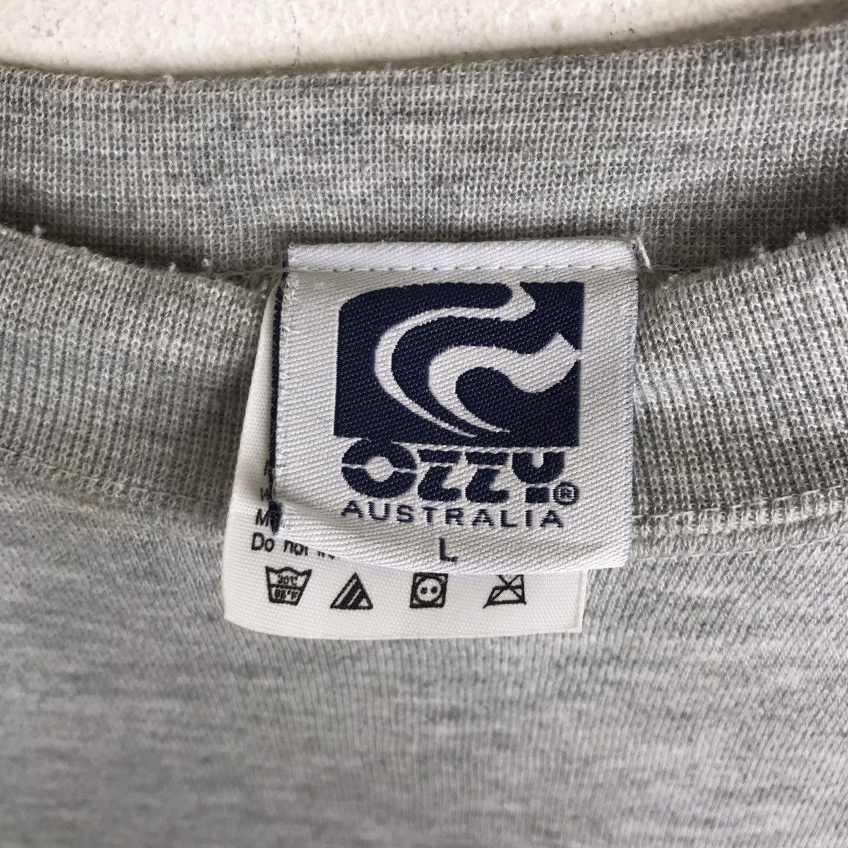Other Vintage Ozzy Australia Surfing Sweatshirt Size US L / EU 52-54 / 3 - 7 Thumbnail