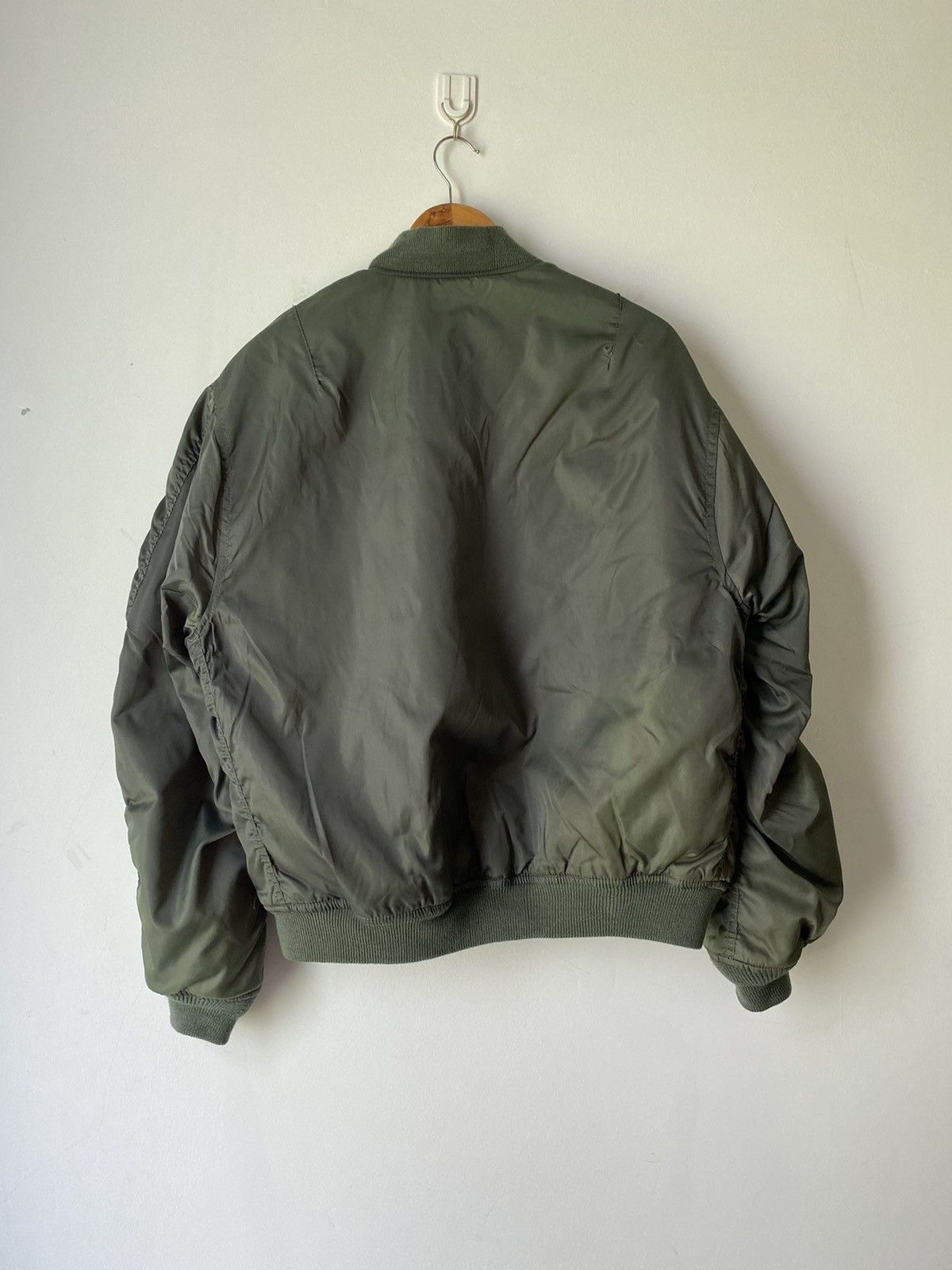 Avirex Rare USS Commanding Offcer MA-1 Bomber Jacket Size US L / EU 52-54 / 3 - 5 Thumbnail