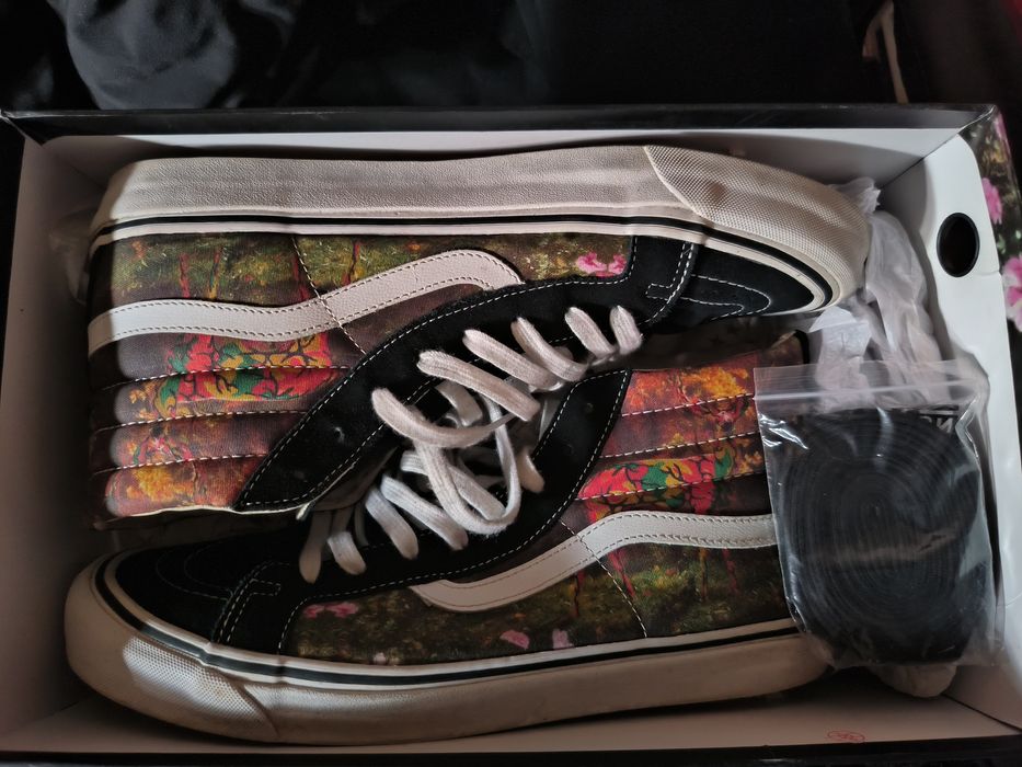 Vans vault outlet ubiq