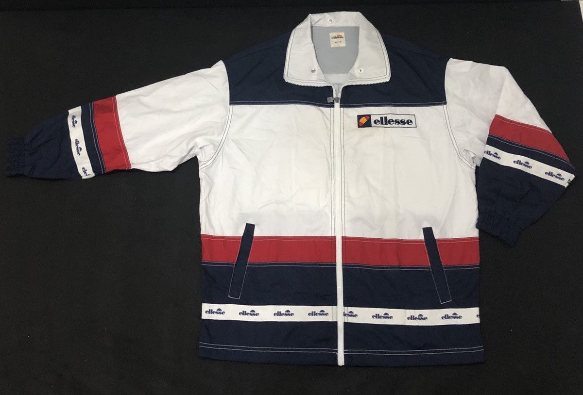 Ellesse Vintage Ellesse Italian Embroidery Big logo Size US M / EU 48-50 / 2 - 9 Thumbnail