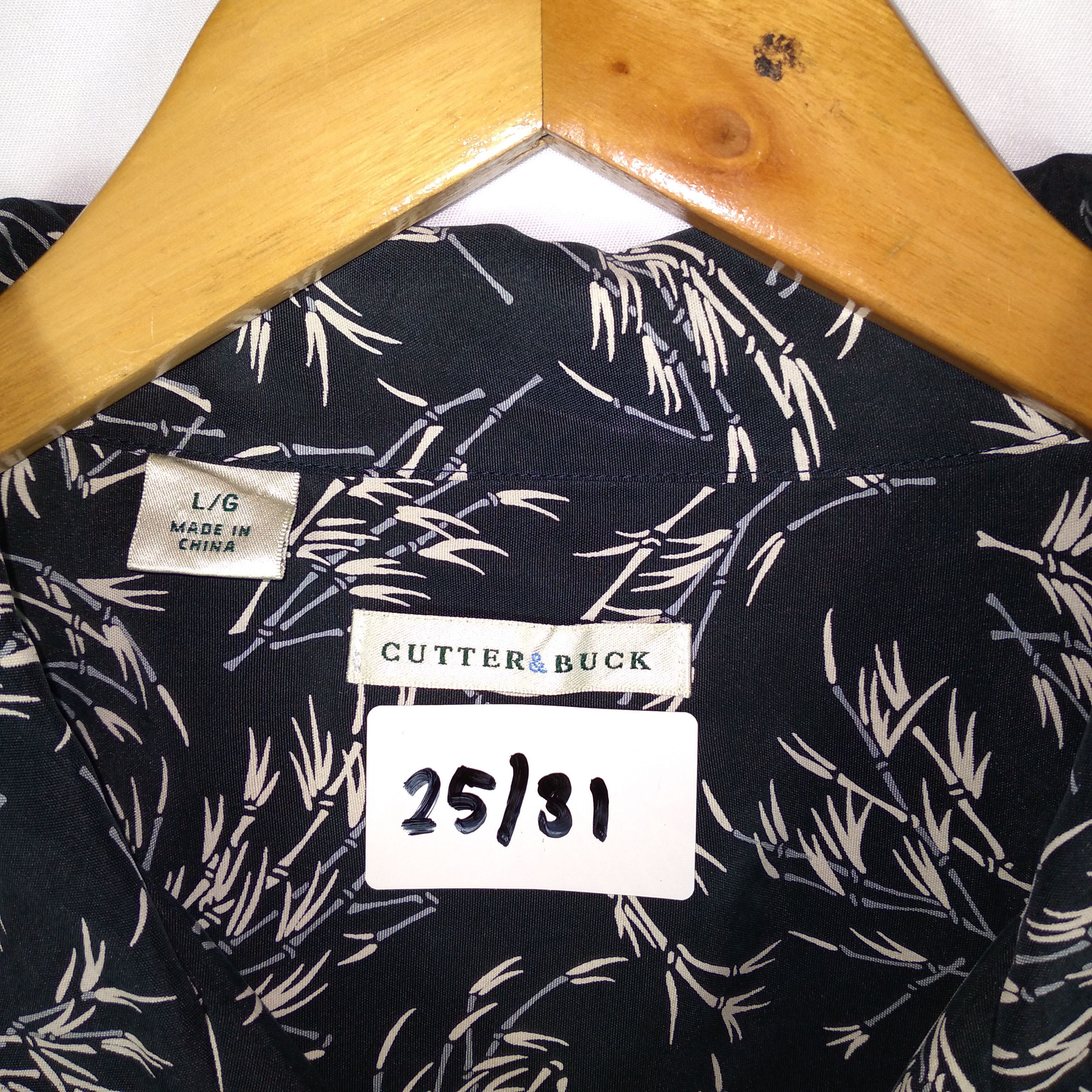 Arts & Science × Cutter & Buck × Vintage Vintage Fullprint Cutter And Buck Art Flower Button Shirt Size US L / EU 52-54 / 3 - 11 Thumbnail