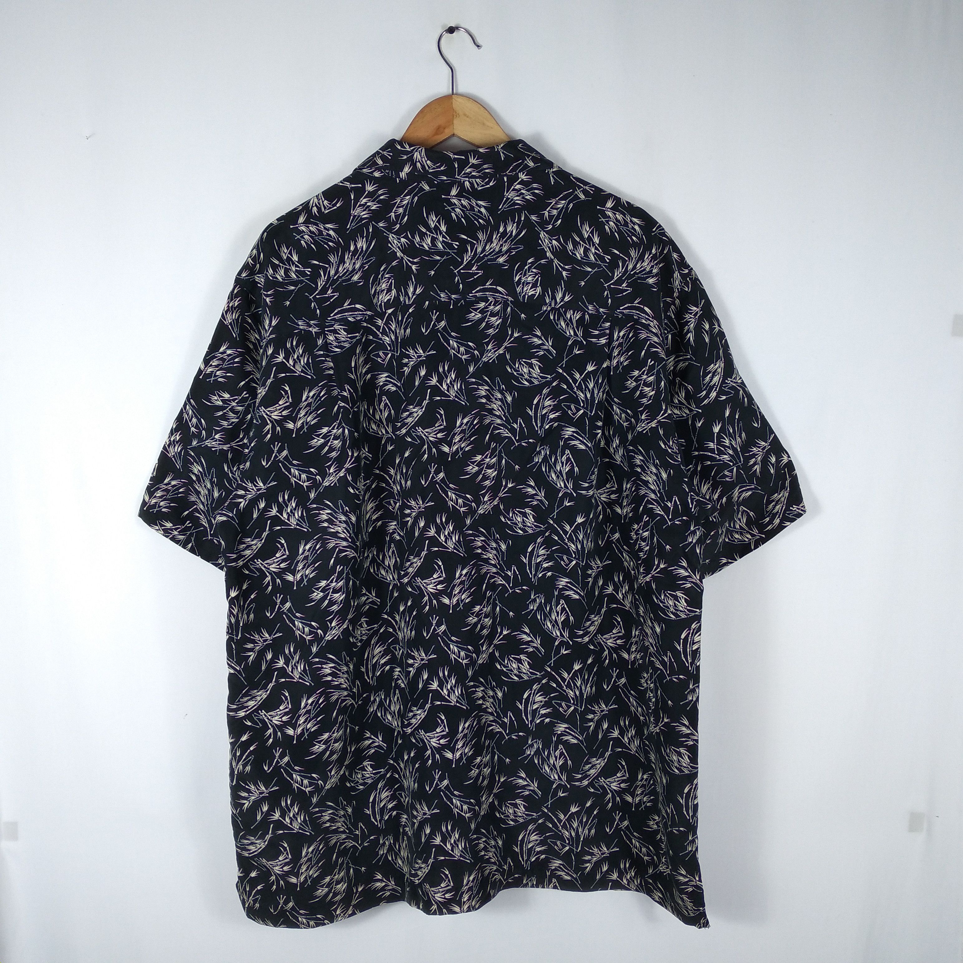 Arts & Science × Cutter & Buck × Vintage Vintage Fullprint Cutter And Buck Art Flower Button Shirt Size US L / EU 52-54 / 3 - 4 Thumbnail