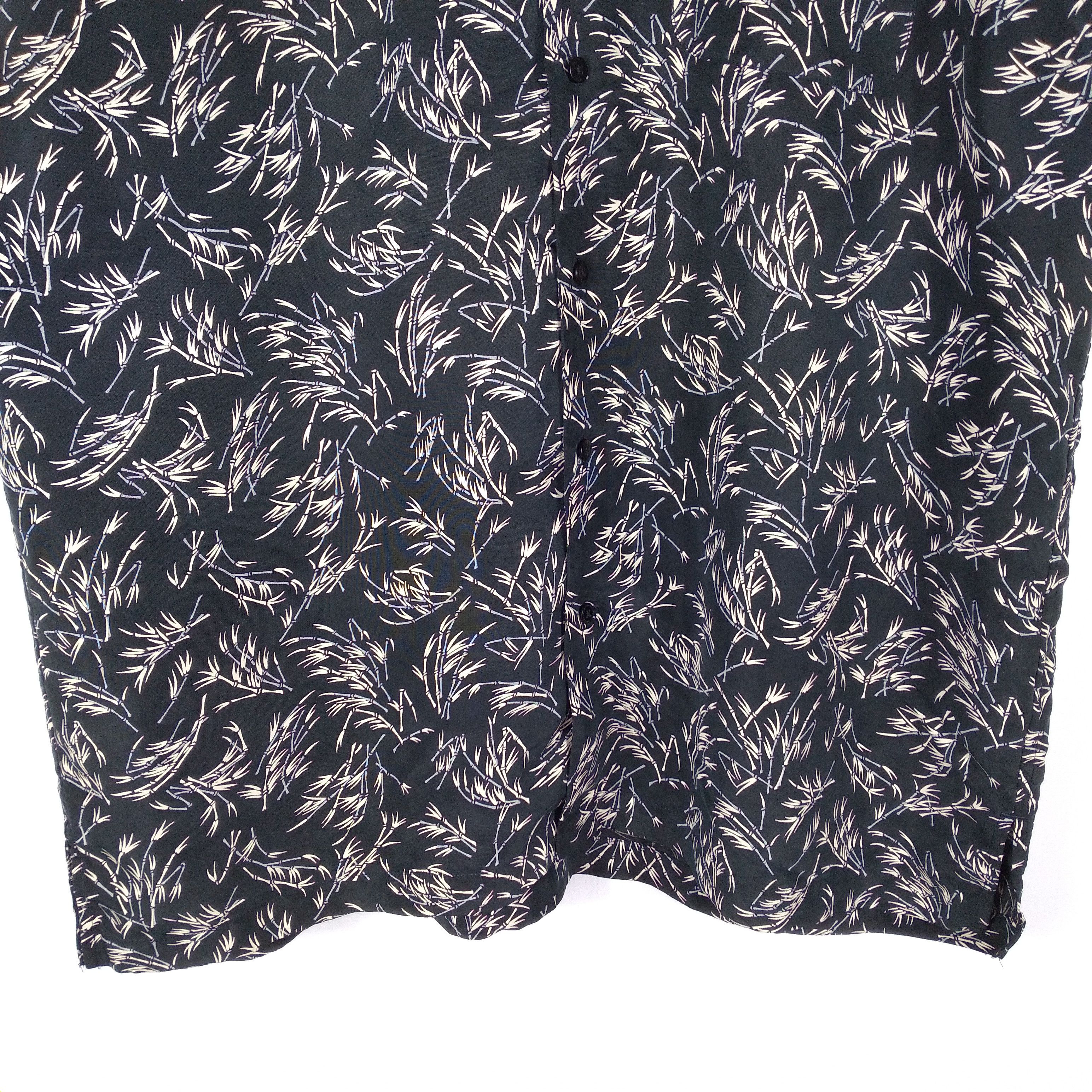 Arts & Science × Cutter & Buck × Vintage Vintage Fullprint Cutter And Buck Art Flower Button Shirt Size US L / EU 52-54 / 3 - 3 Thumbnail