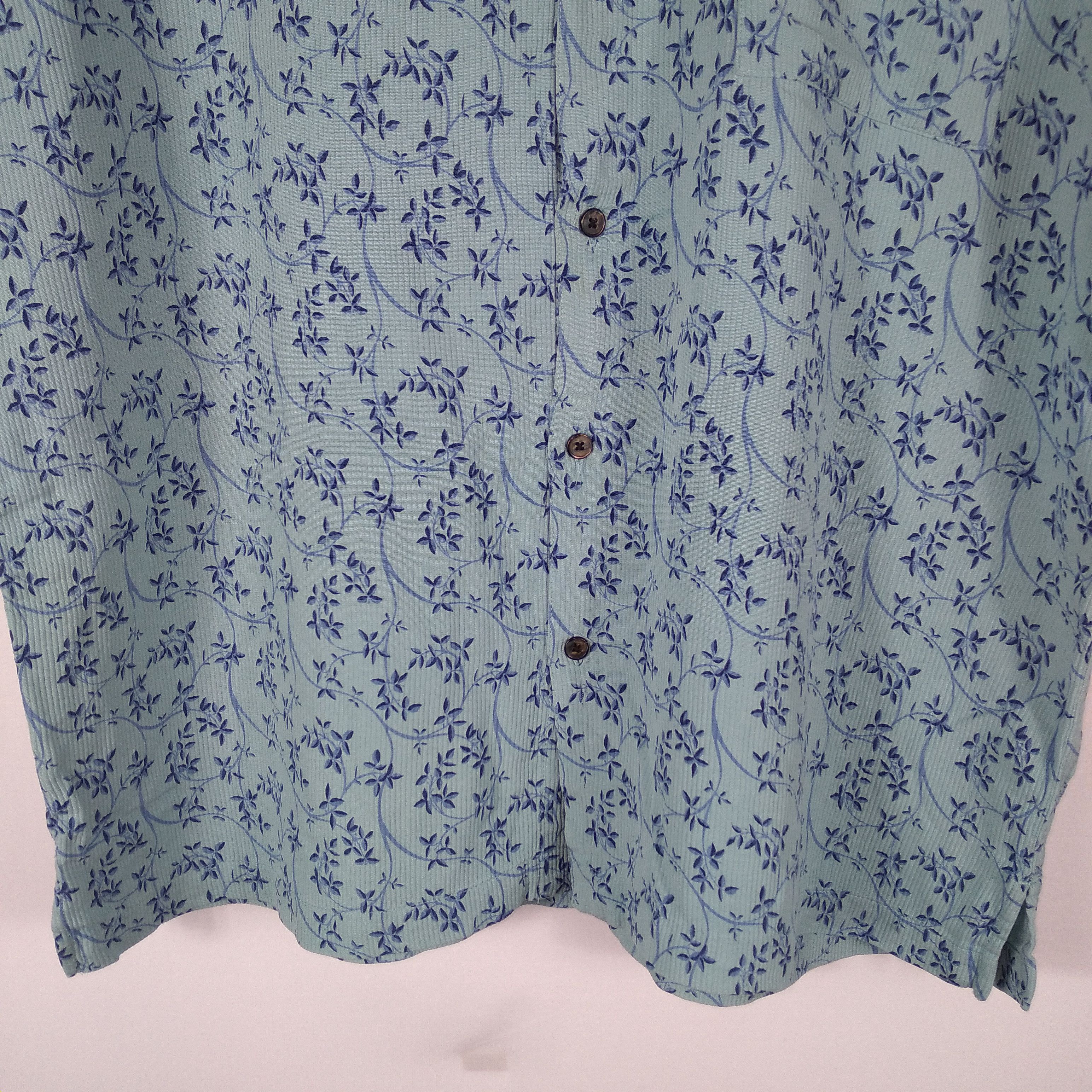 Neiman Marcus × Vintage Vintage Neiman Marcus Art Flower Button Up Shirt Size US M / EU 48-50 / 2 - 3 Thumbnail