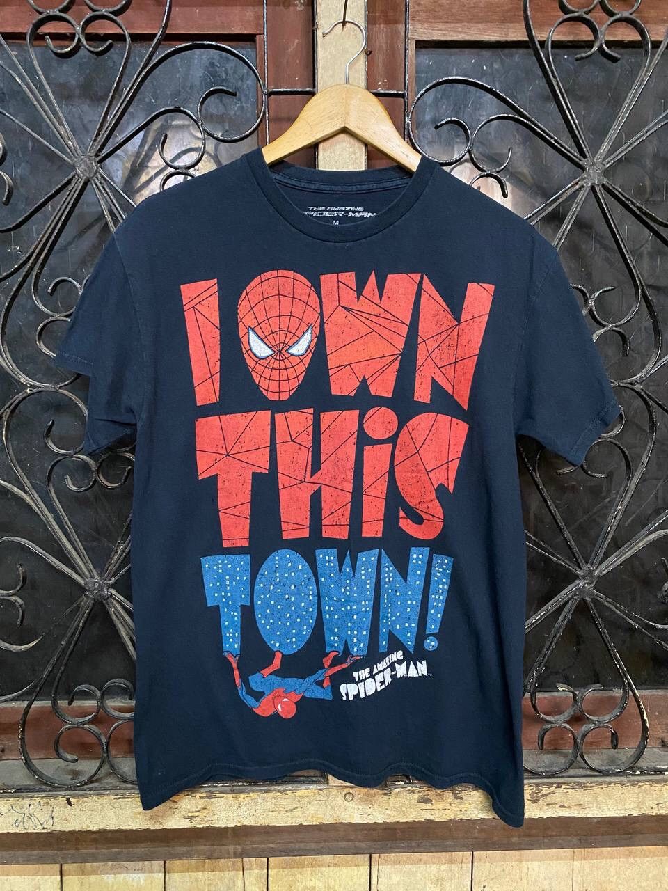 Marvel Comics THE AMAZING SPIDER - MAN TEE OVERPRINT Size US M / EU 48-50 / 2 - 2 Thumbnail