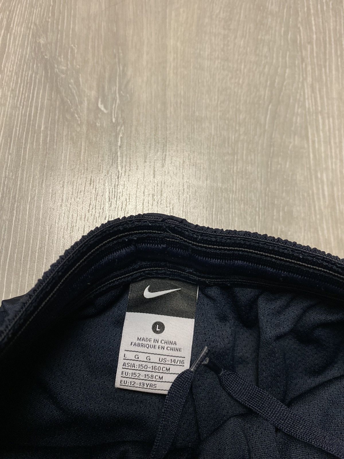 Nike Nike Atletico Madrid vintage navy track pants small swoosh Size US 28 / EU 44 - 3 Thumbnail