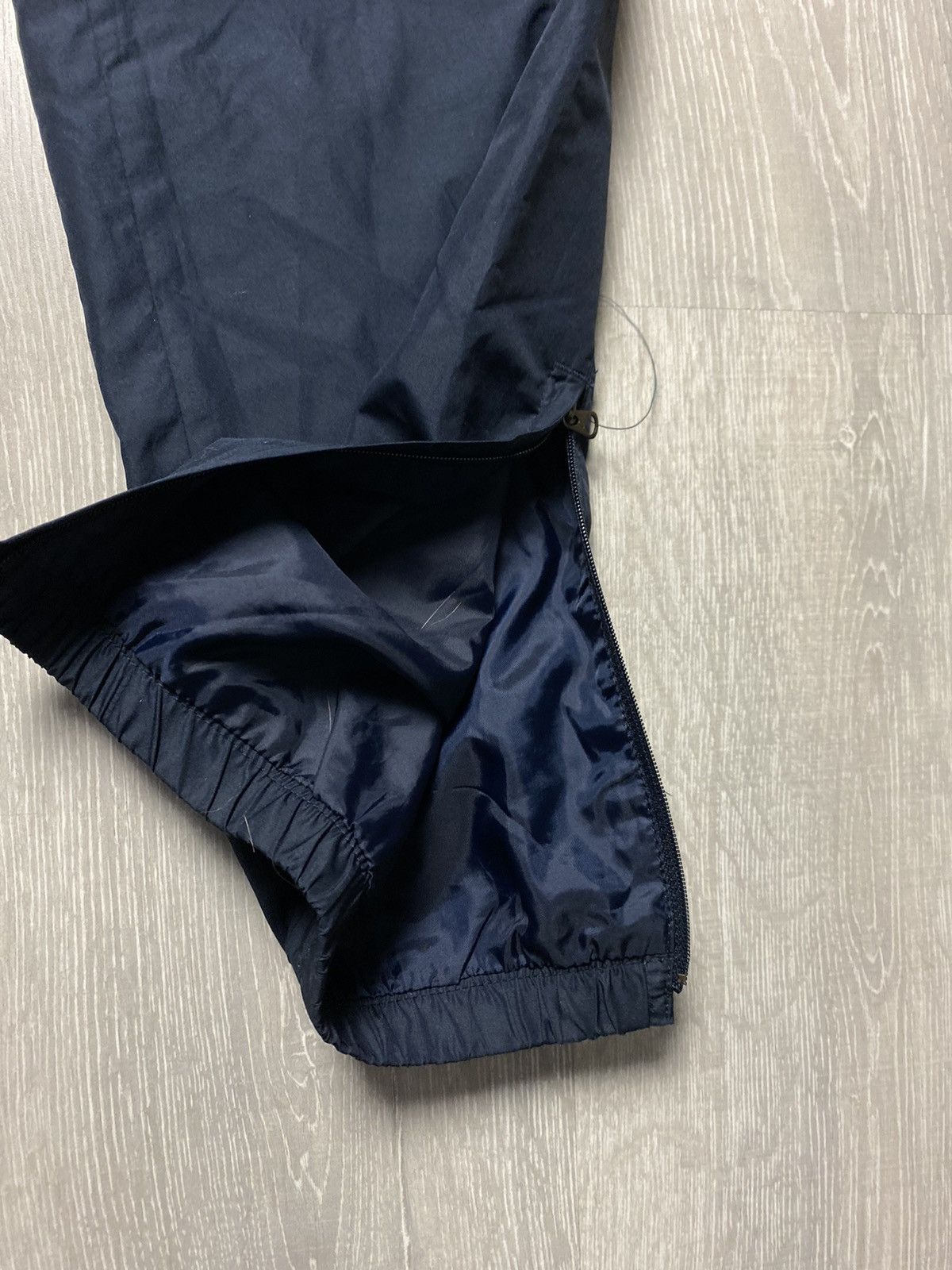 Nike Nike Atletico Madrid vintage navy track pants small swoosh Size US 28 / EU 44 - 5 Thumbnail
