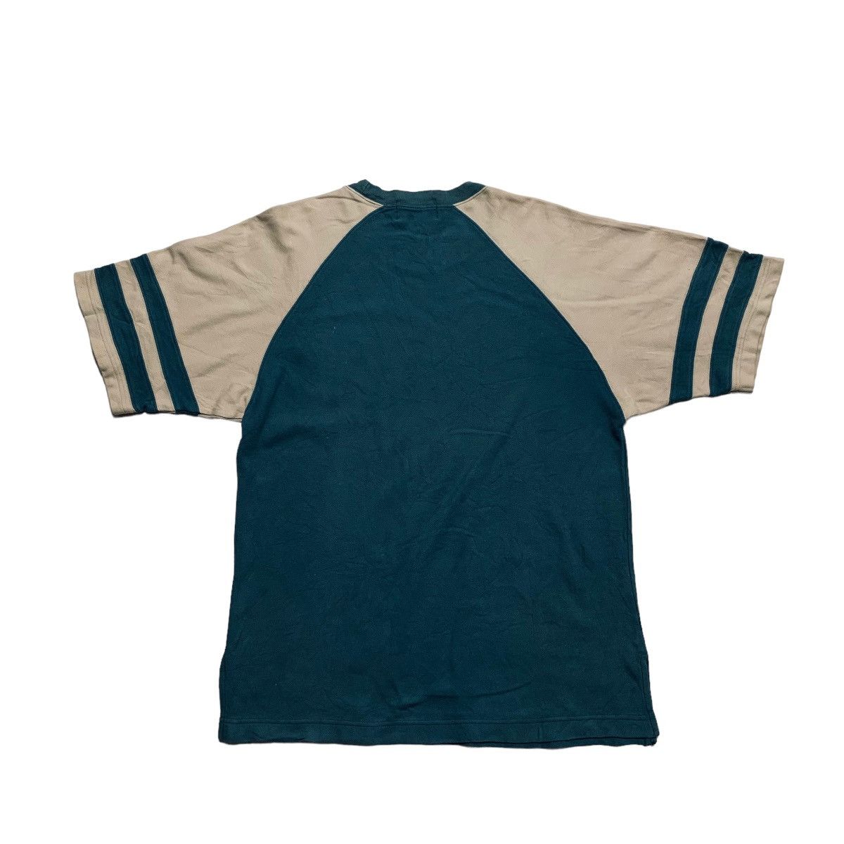 NBA Vintage NBA Charlotte Hornets Tshirt Size US M / EU 48-50 / 2 - 7 Thumbnail