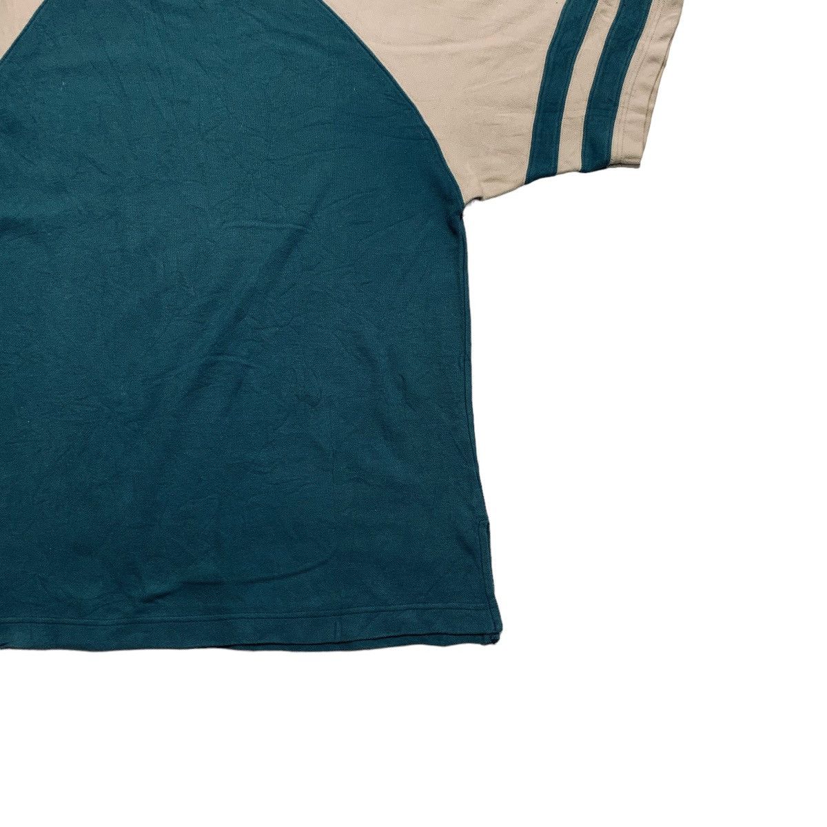 NBA Vintage NBA Charlotte Hornets Tshirt Size US M / EU 48-50 / 2 - 9 Thumbnail
