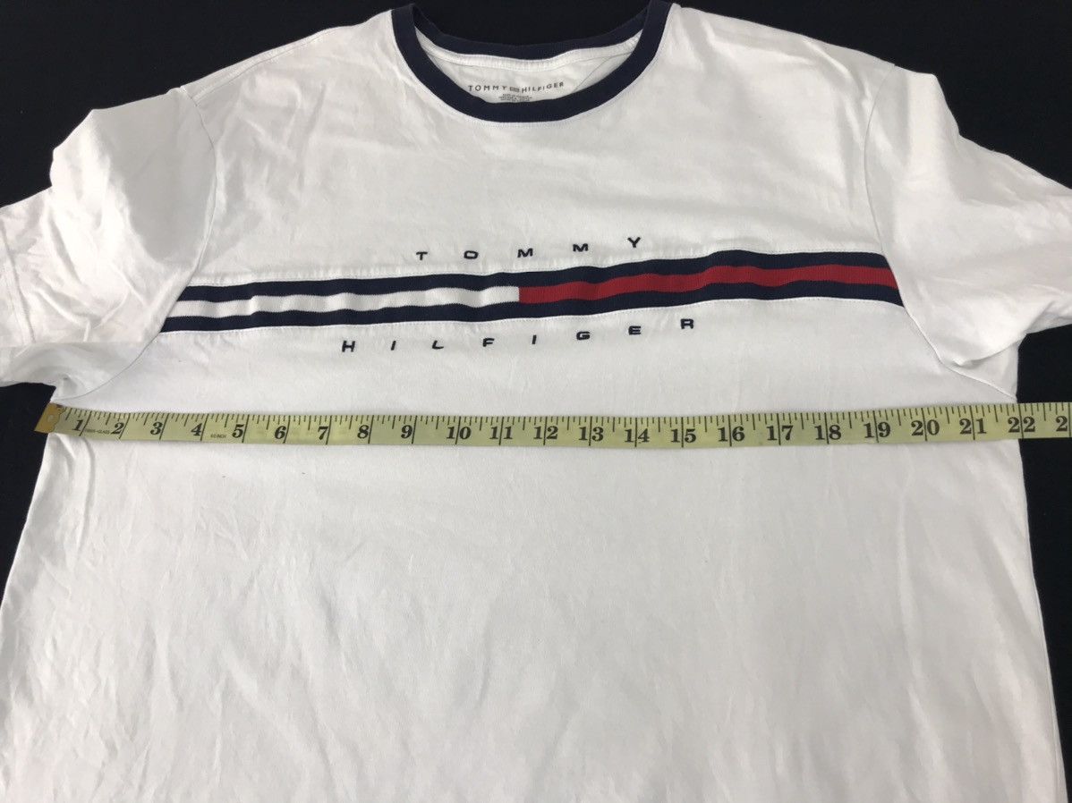 Tommy Hilfiger Vintage Tommy Hilfiger Embroidery Logo T-shirt Tee Printed Size US L / EU 52-54 / 3 - 9 Thumbnail