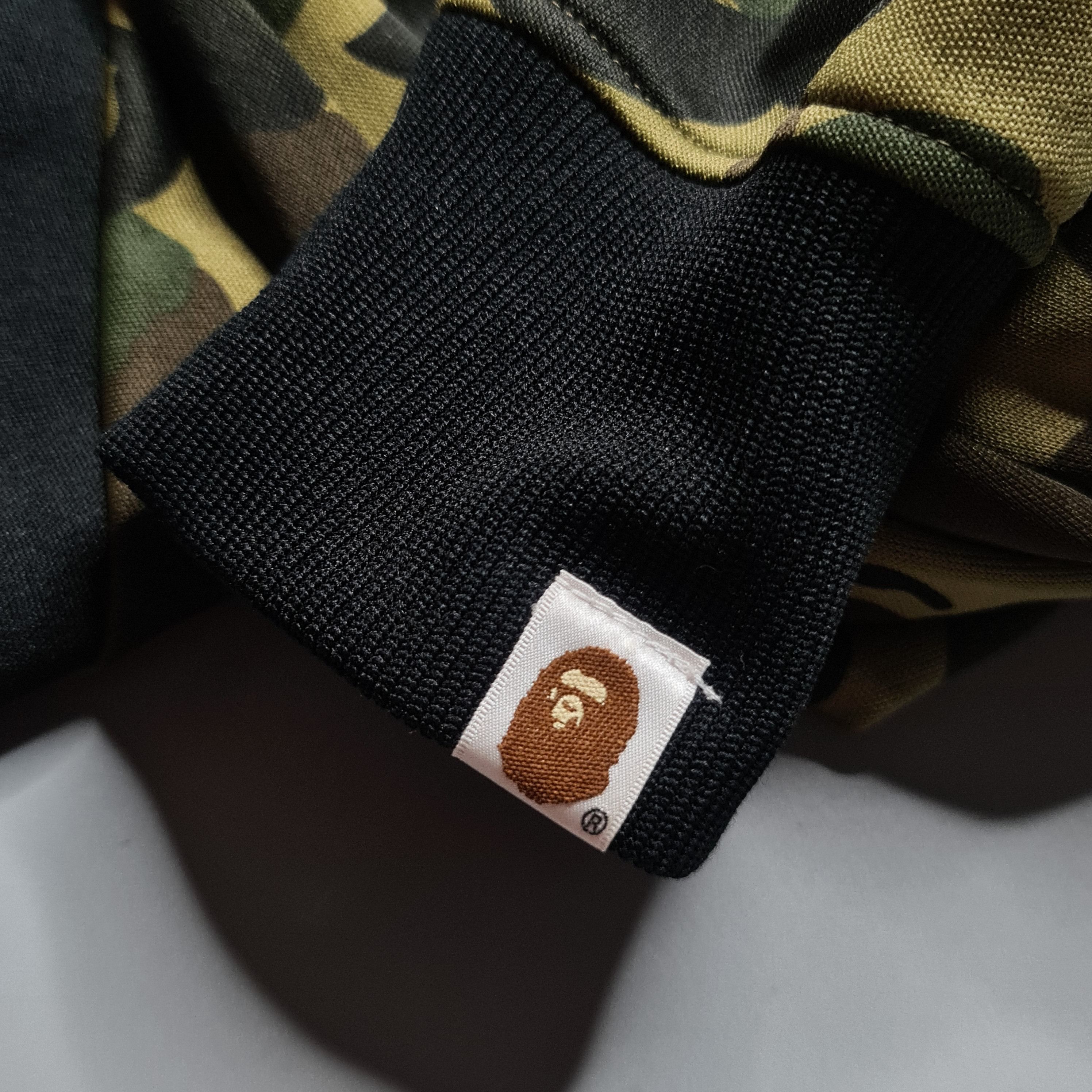 Bape Bape - 1st Camo Green Track Jacket Size US S / EU 44-46 / 1 - 5 Thumbnail