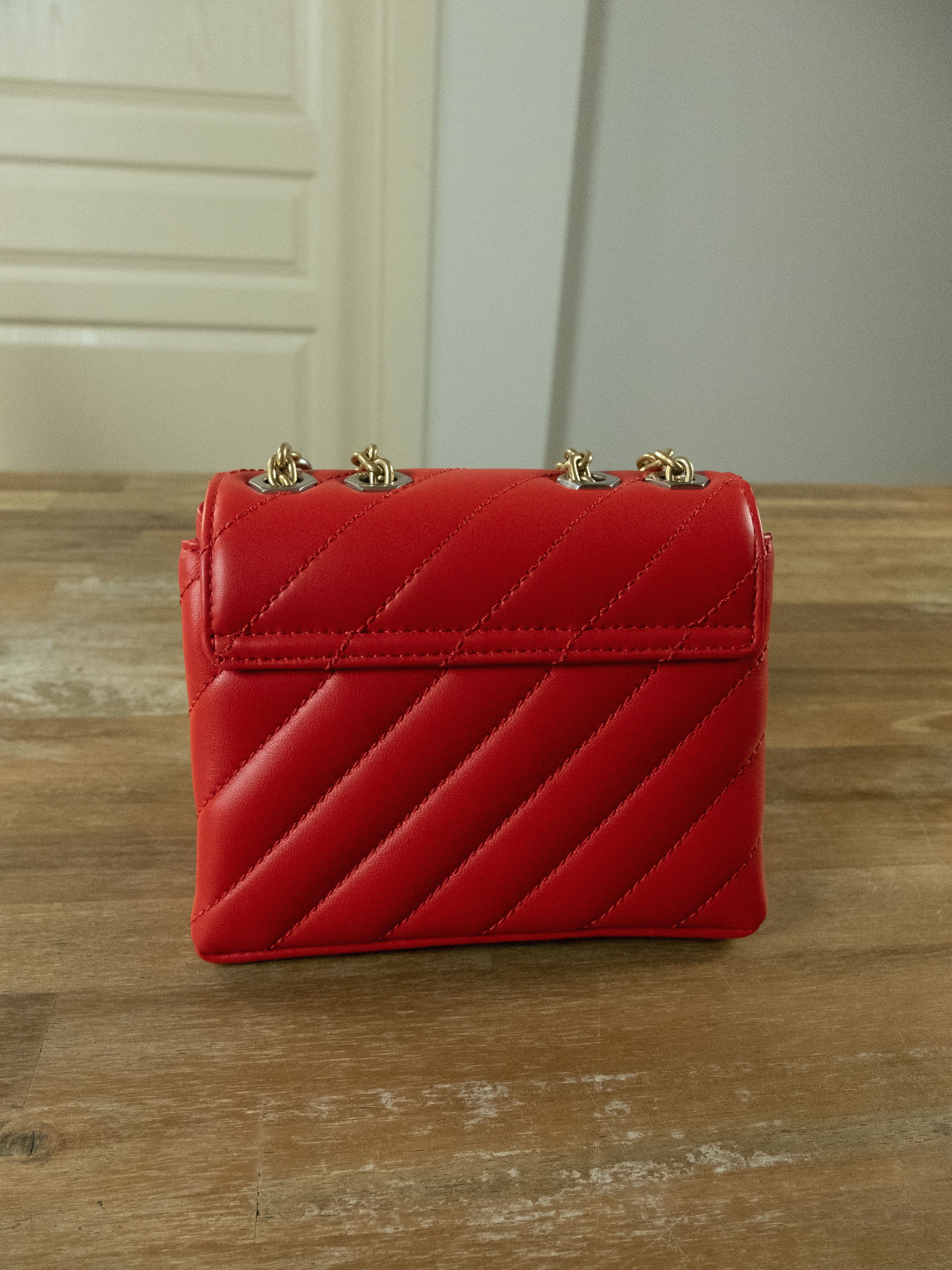 Off-White OFF-WHITE Jackhammer 19 red quilted chain shoulder bag NWT Size ONE SIZE - 9 Thumbnail
