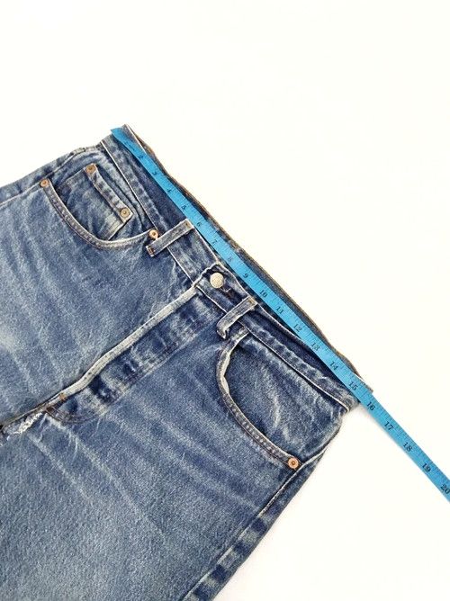 Levi's 80s Vintage Levi's 501 xx Made In USA Distressed Jeans 31x32 Size US 31 - 6 Thumbnail