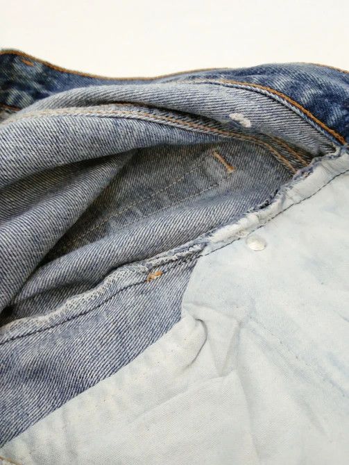 Levi's 80s Vintage Levi's 501 xx Made In USA Distressed Jeans 31x32 Size US 31 - 9 Thumbnail