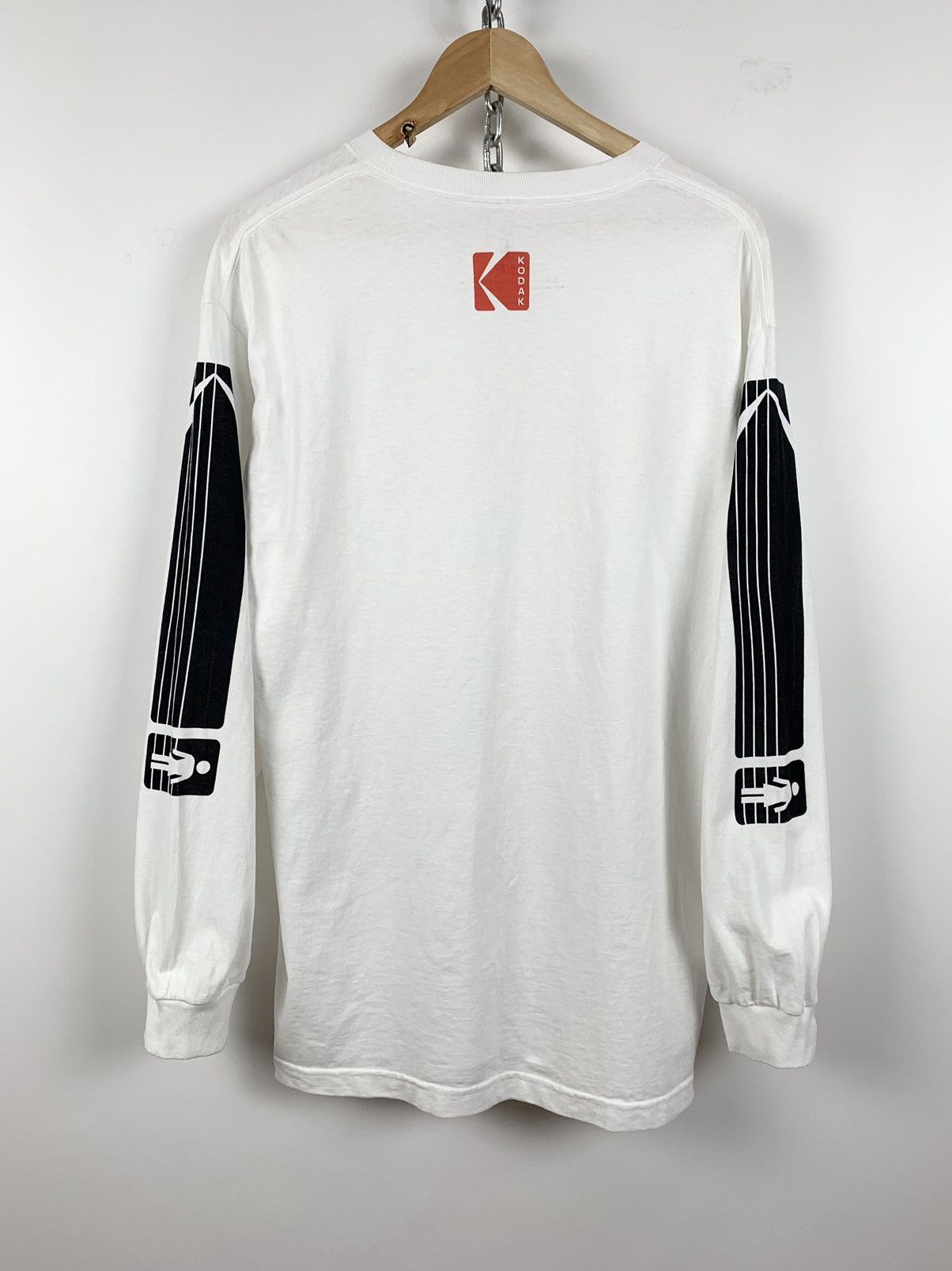 Girl Skateboards Kodak x Girl Skateboard White Long Sleeve Shirt Size US L / EU 52-54 / 3 - 1 Thumbnail
