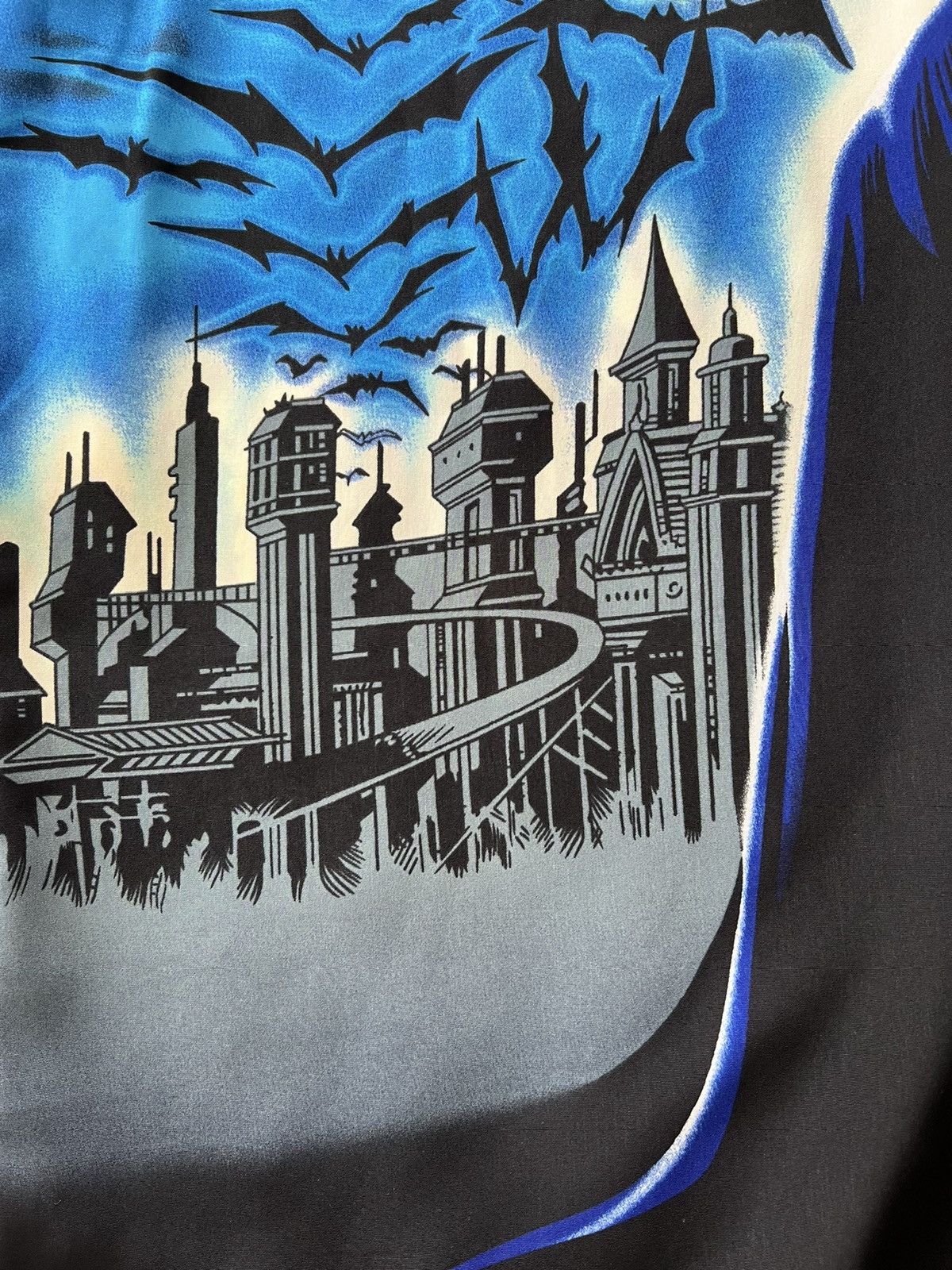 DC Comics Vintage 2001 Batman Dc Comics Marvel Streetwear Shirt Size US XL / EU 56 / 4 - 12 Thumbnail