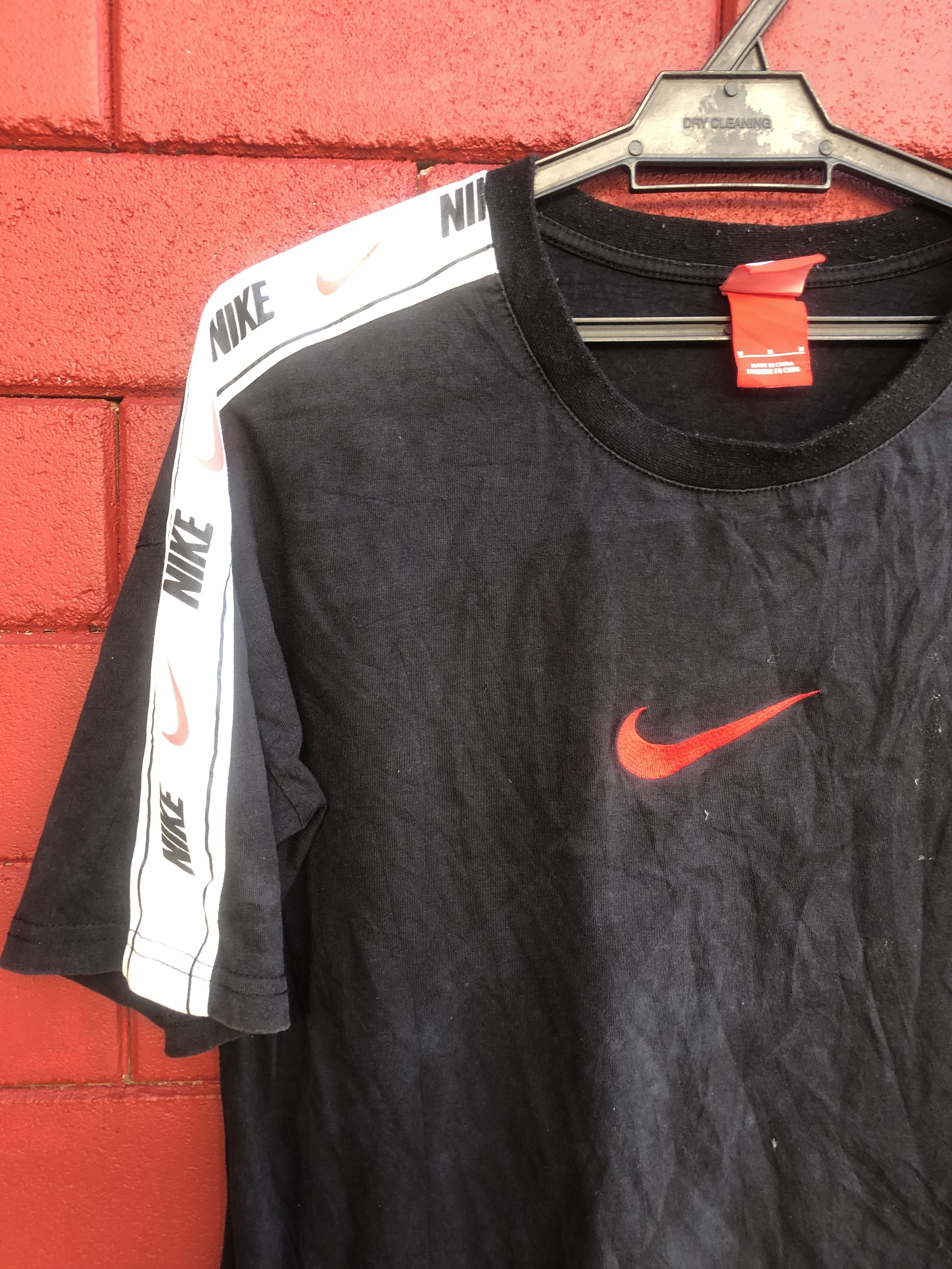 Japanese Brand × Vintage Vintage Nike Block Designer Streetwear Fashion Style Shirt Size US M / EU 48-50 / 2 - 3 Thumbnail