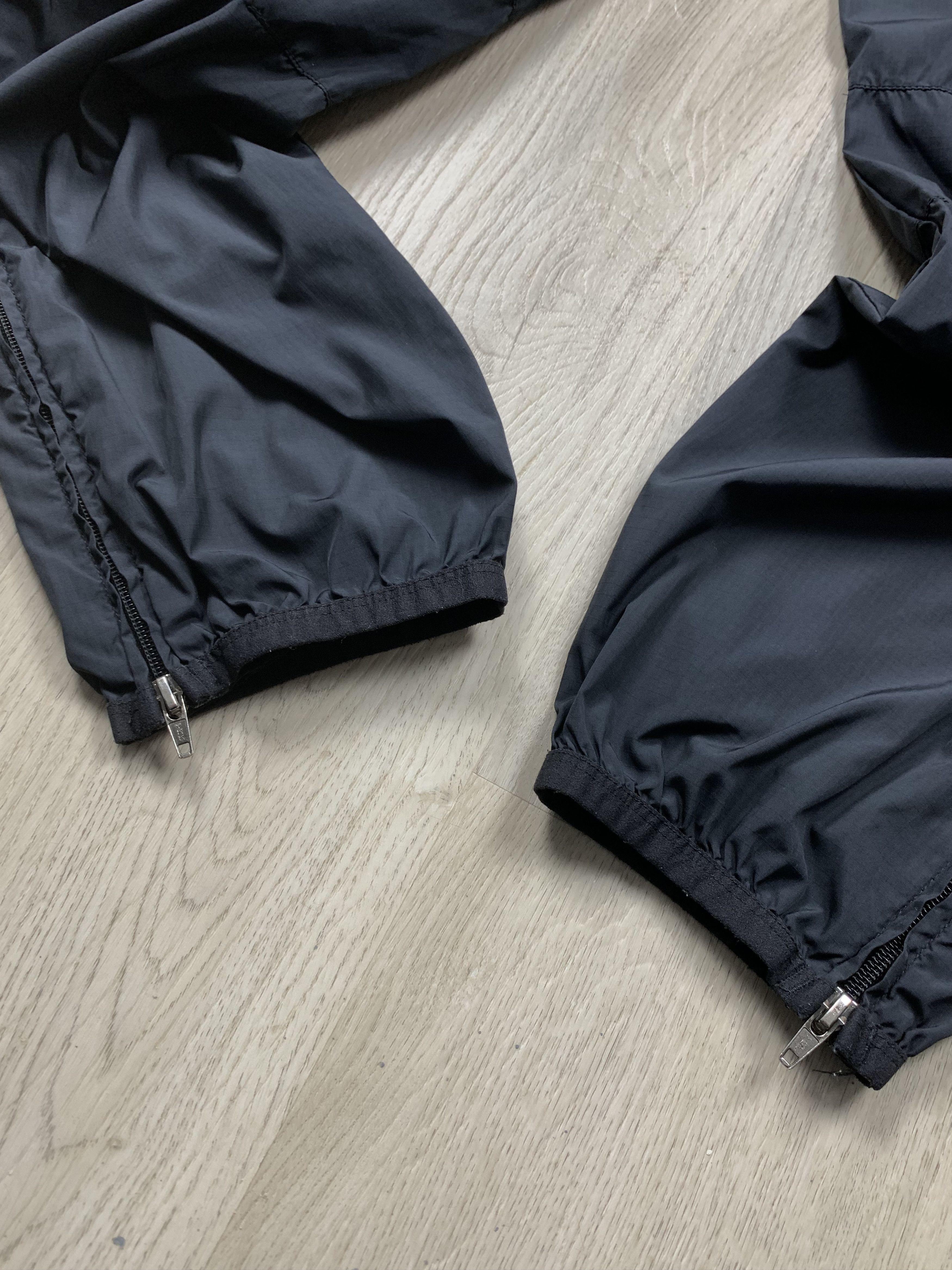 Nike ACG Nike ACG Vintage Mens Nylon Pants Drill style Gorpcore Size US 32 / EU 48 - 5 Thumbnail
