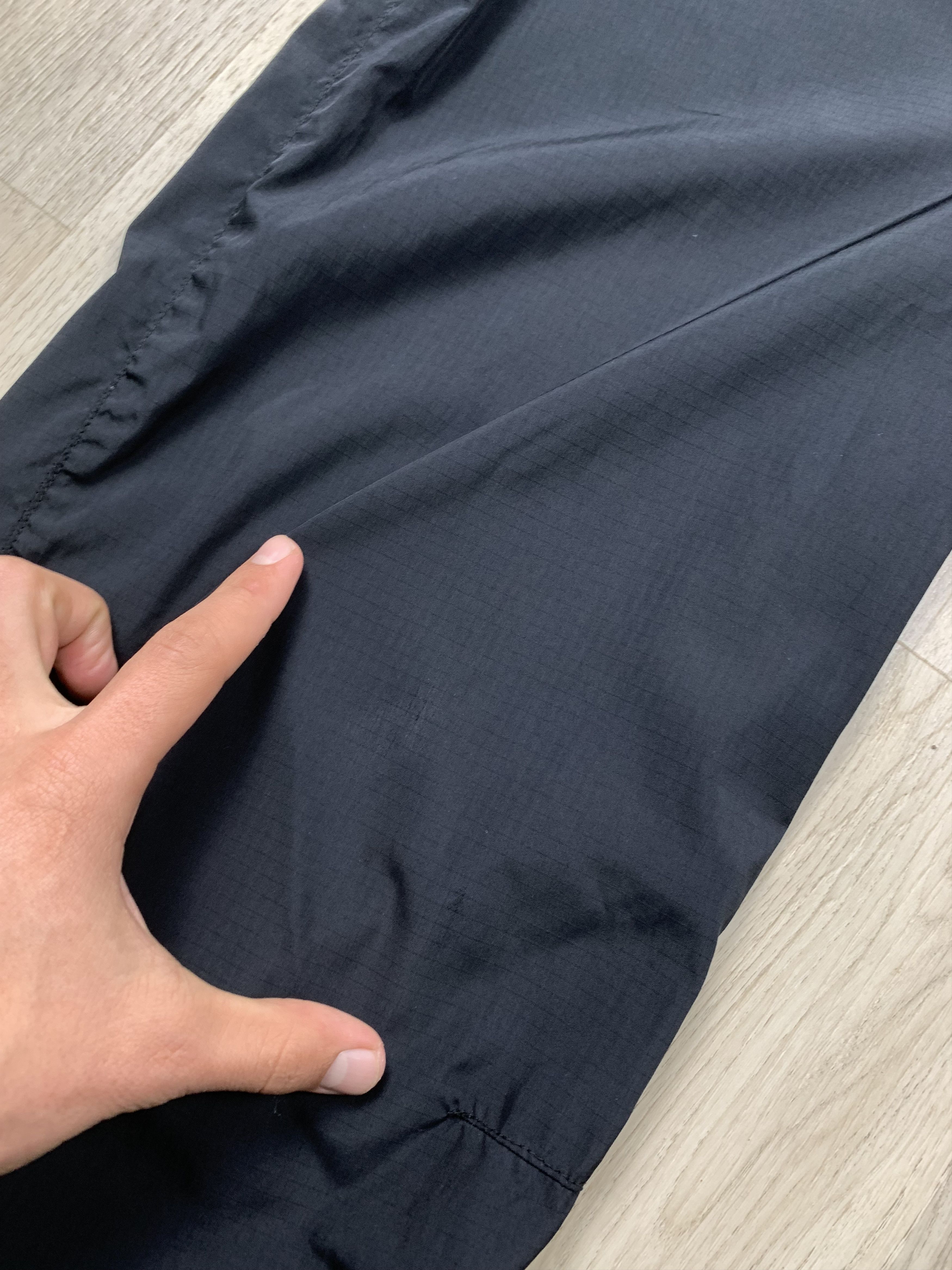Nike ACG Nike ACG Vintage Mens Nylon Pants Drill style Gorpcore Size US 32 / EU 48 - 4 Thumbnail