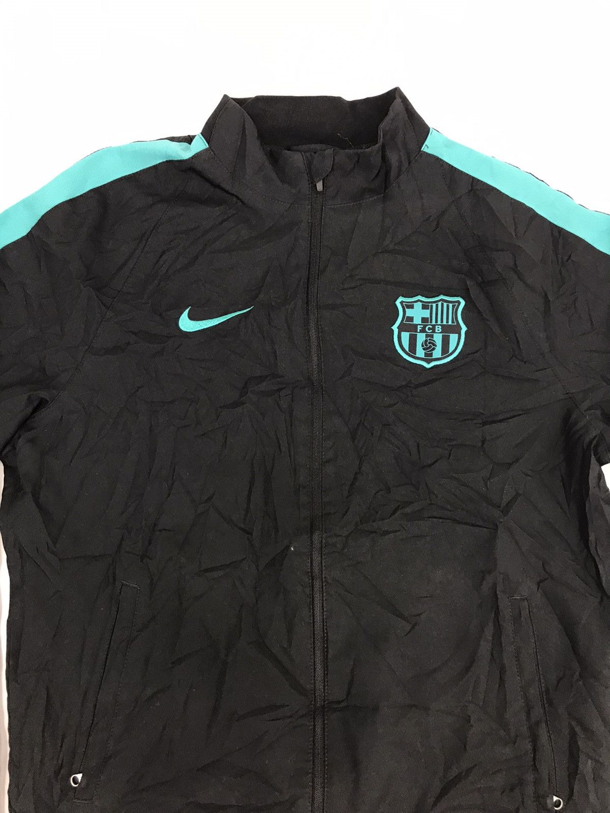 Nike Vintage Nike Dri-Fit Barcelona Spain Football Team Hoodies Size US S / EU 44-46 / 1 - 2 Thumbnail