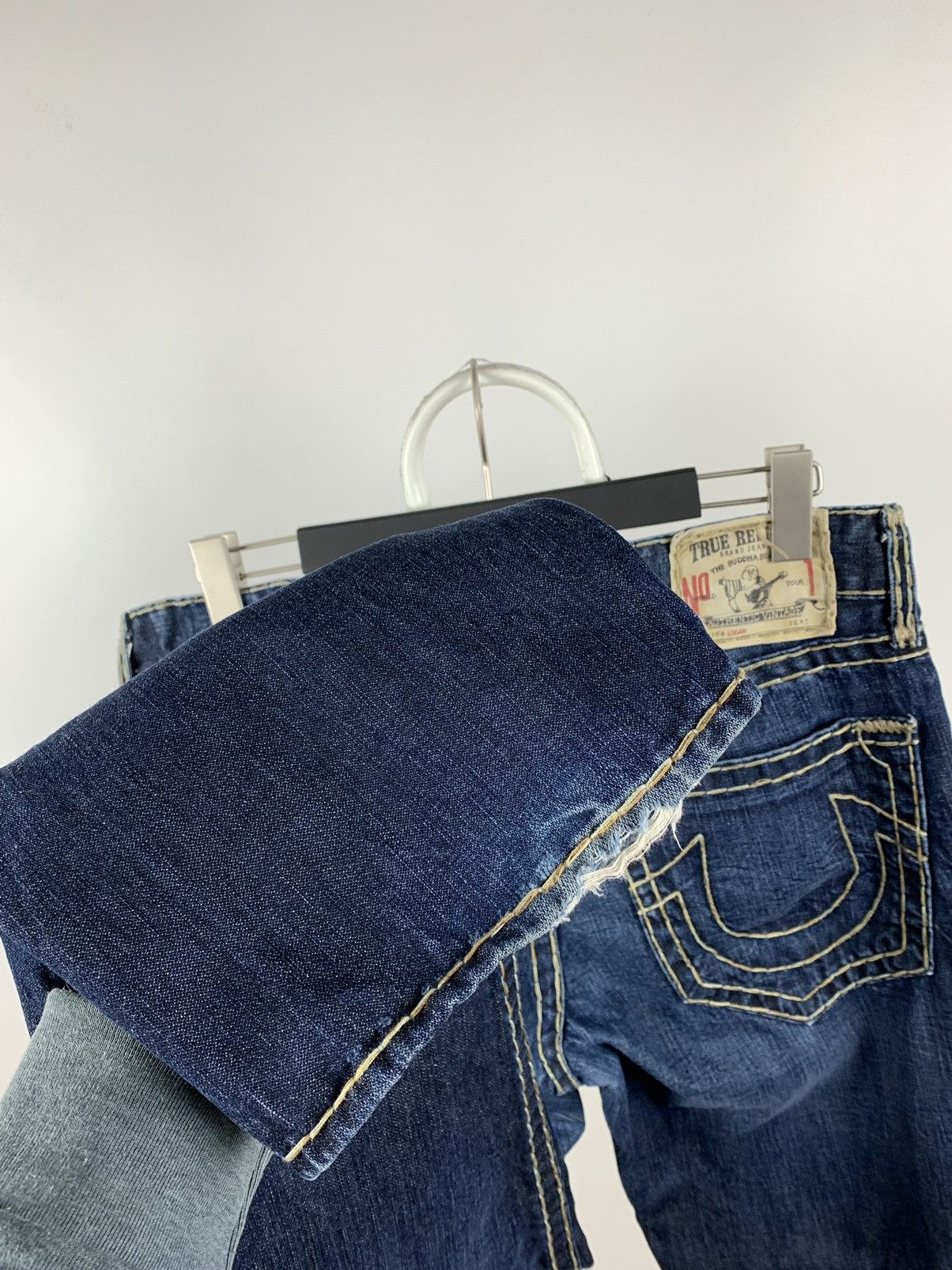 True Religion Vintage True Religion Distressed Navy Blue Denim Jeans Pants Size US 33 - 23 Thumbnail