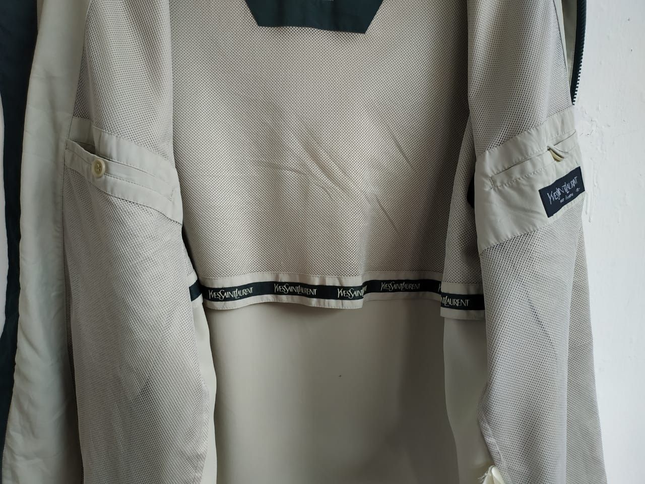 Vintage × Yves Saint Laurent Fit M to L, Yves Saint Laurent Oversize Jacket Size US M / EU 48-50 / 2 - 16 Thumbnail