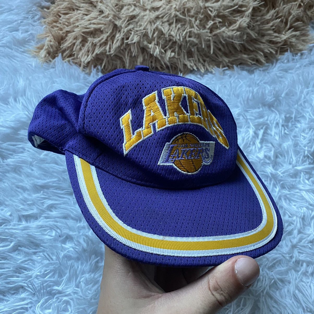 NBA Vintage Lakers Drew Person Motion Snap Back Hat Size ONE SIZE - 5 Thumbnail