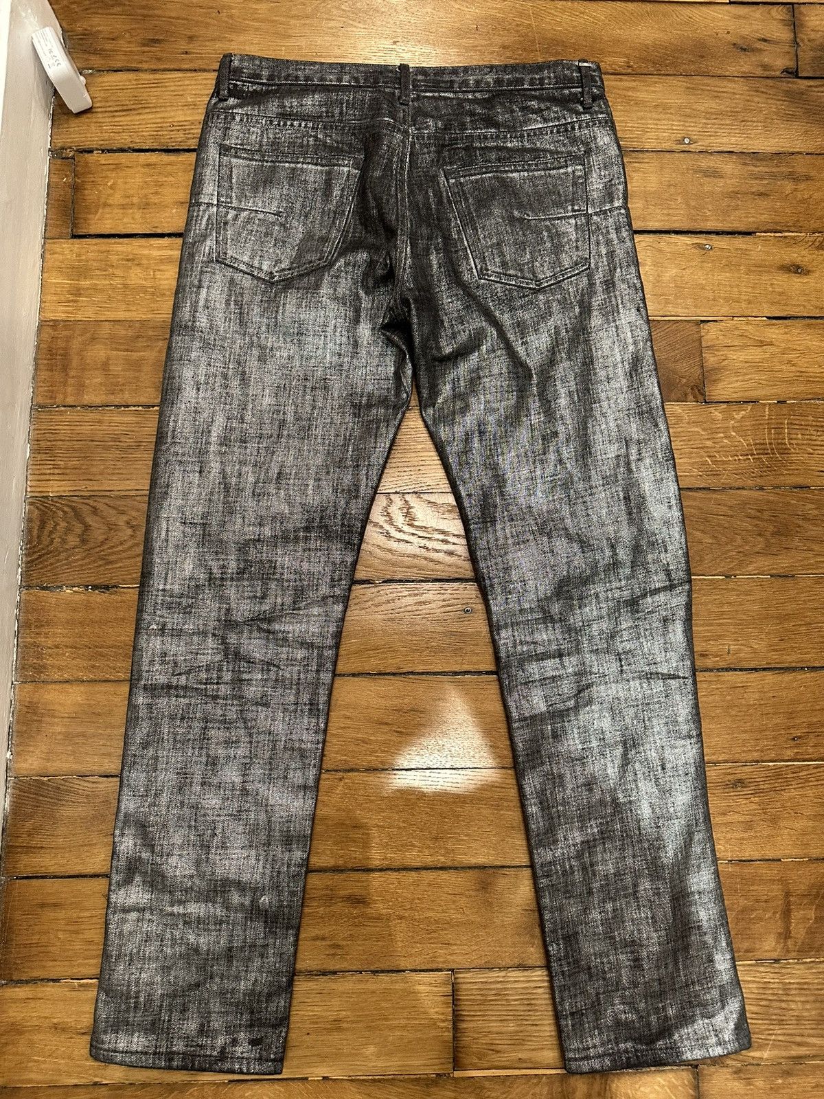 Dior × Hedi Slimane Dior Radioactive Jeans Size US 33 - 2 Thumbnail