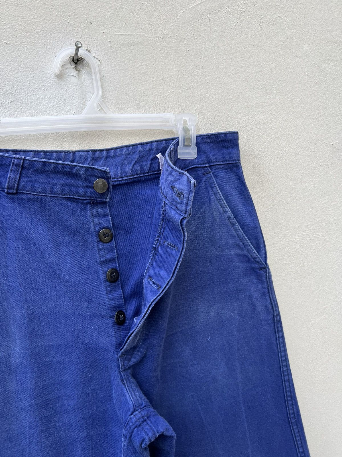 Vintage Vintage 60s 70s Sanfor French Faded Indigo Workwear Pant Size US 32 / EU 48 - 5 Thumbnail