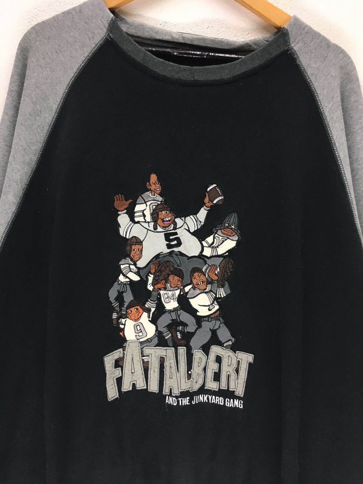 Fubu × Vintage Vintage Fubu Fat Albert And The Junkyard Gang Sweatshirt Size US XXL / EU 58 / 5 - 2 Thumbnail