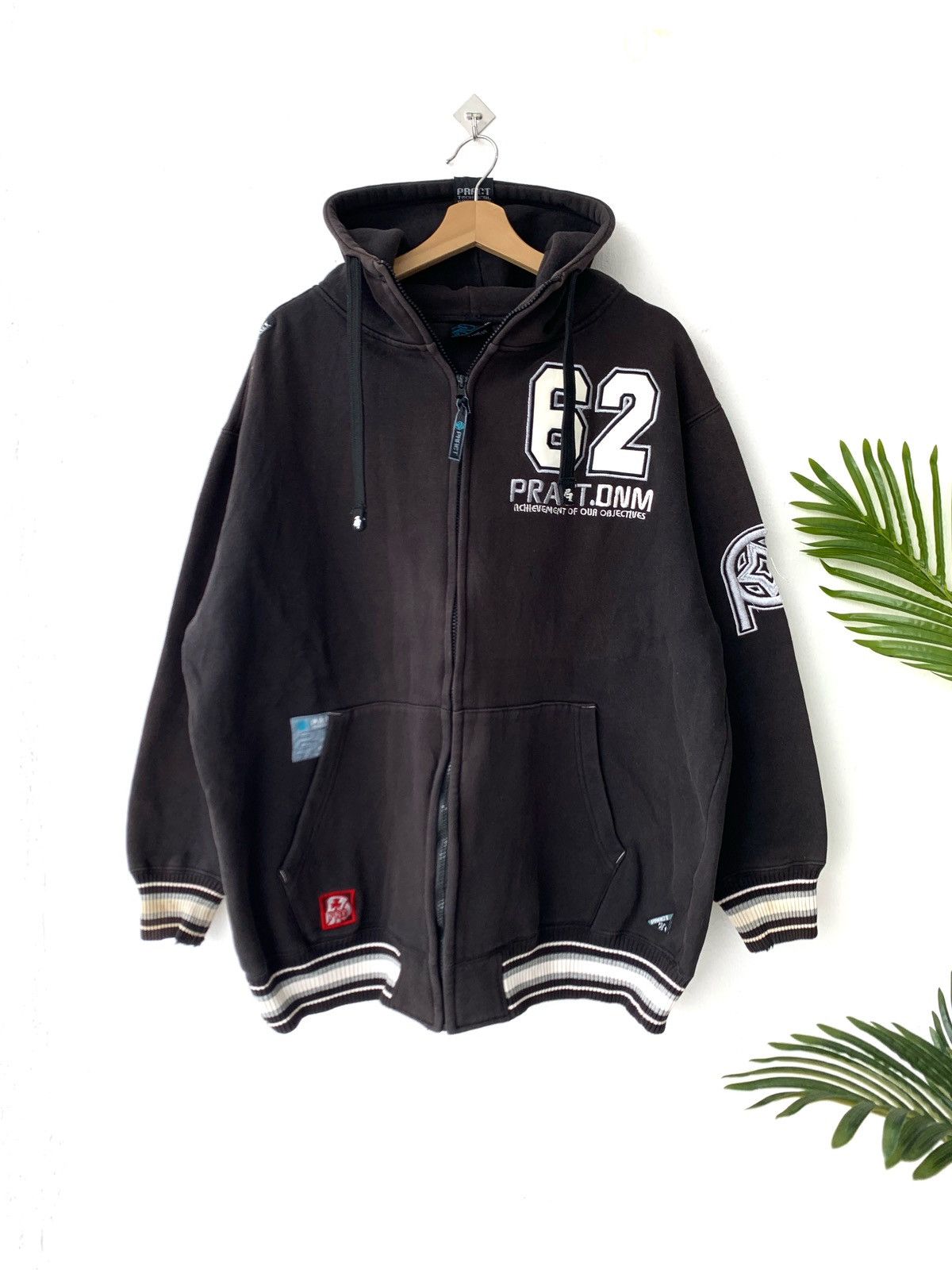 Rap Tees × Vintage Vintage Pract Technical Products 62 Patch Embroidered Hoodie Size US XL / EU 56 / 4 - 2 Thumbnail