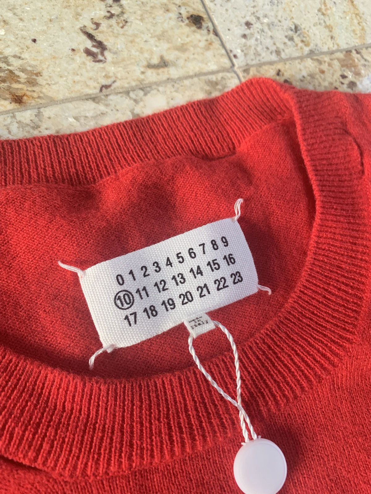 Maison Margiela S50HA0823 Distressed Knitwear in Red Size US M / EU 48-50 / 2 - 8 Thumbnail