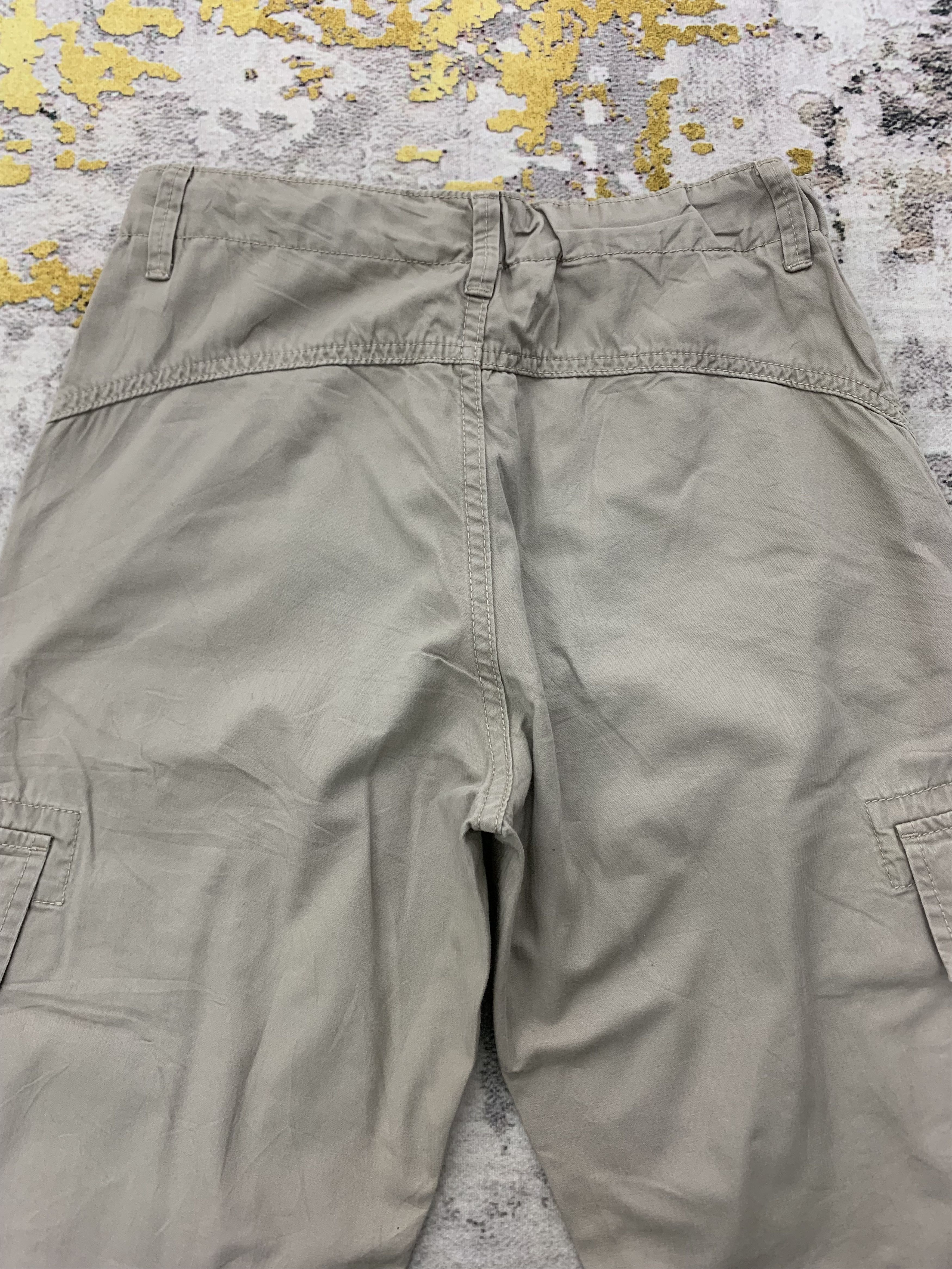 Japanese Brand × Uniqlo × Vintage Uniqlo Cargo Pants size 24 Size 24" / US 00 / IT 34 - 4 Thumbnail