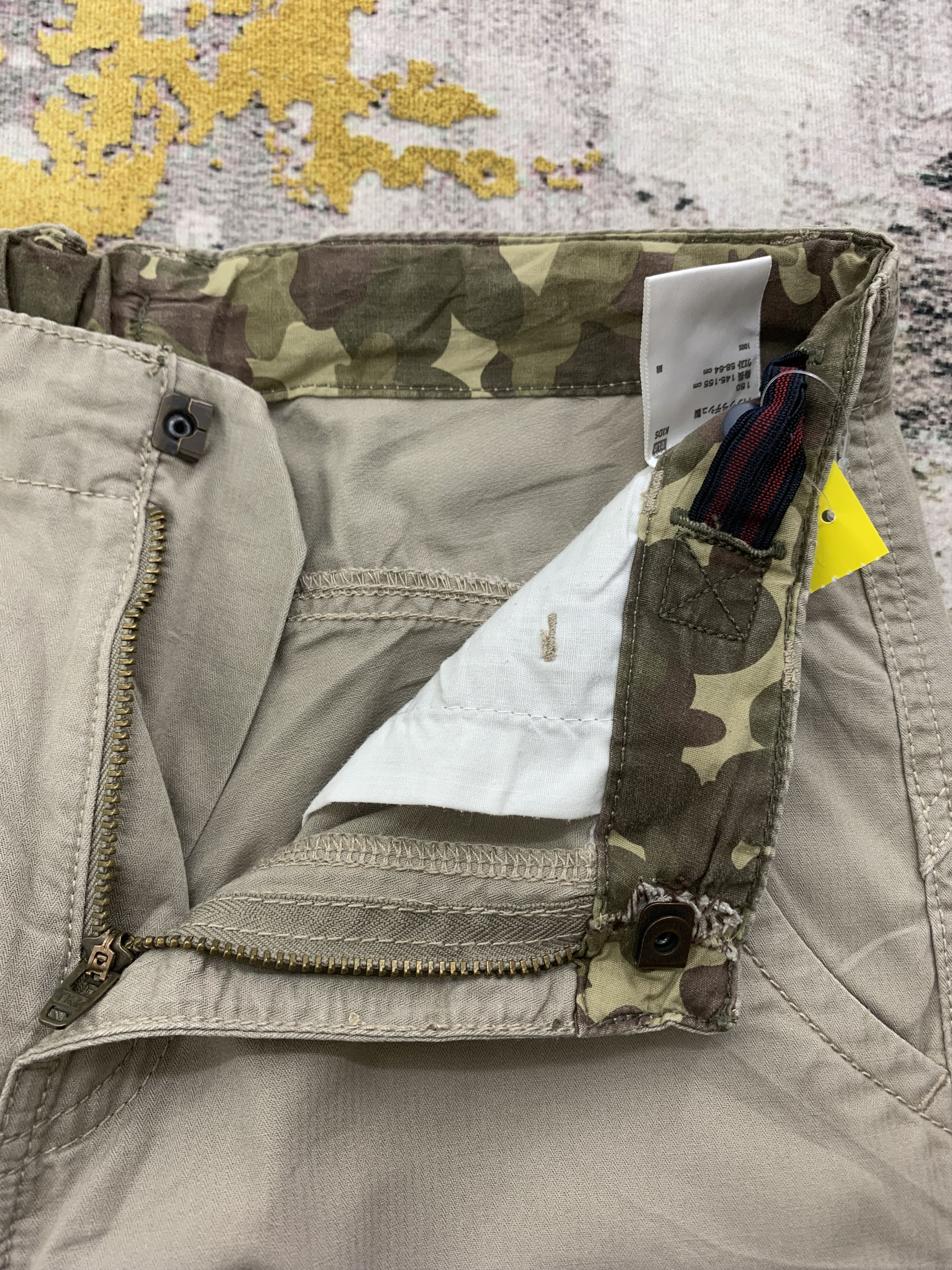 Japanese Brand × Uniqlo × Vintage Uniqlo Cargo Pants size 24 Size 24" / US 00 / IT 34 - 5 Thumbnail