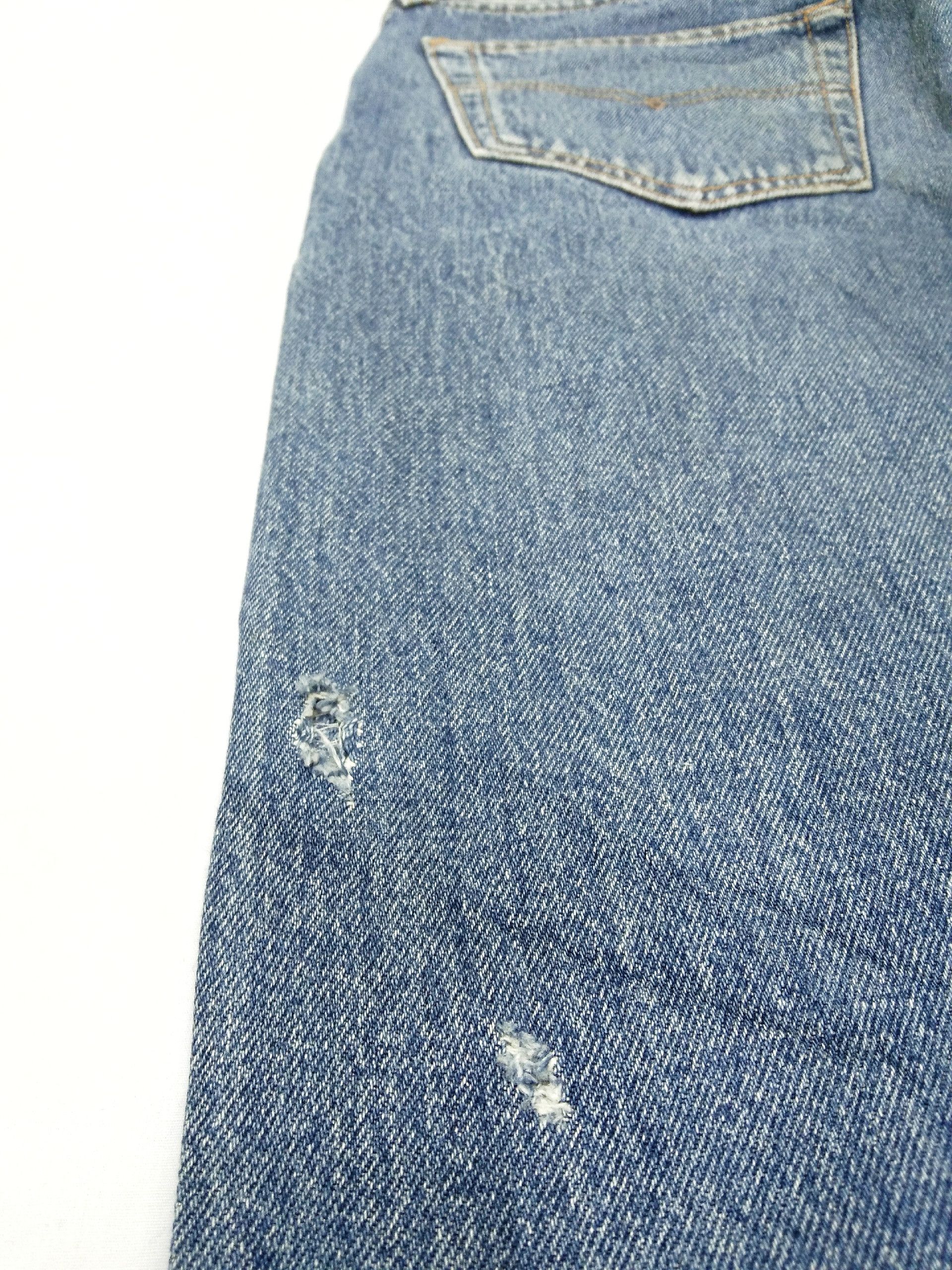 Levi's Vintage Levi's 501 Blue Wash Straight Leg Jeans 31x33 Size US 31 - 3 Thumbnail
