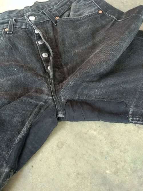 Levi's 90s Vintage Levi's 501 Black Distressed Jeans 31x29 Size US 31 - 6 Thumbnail
