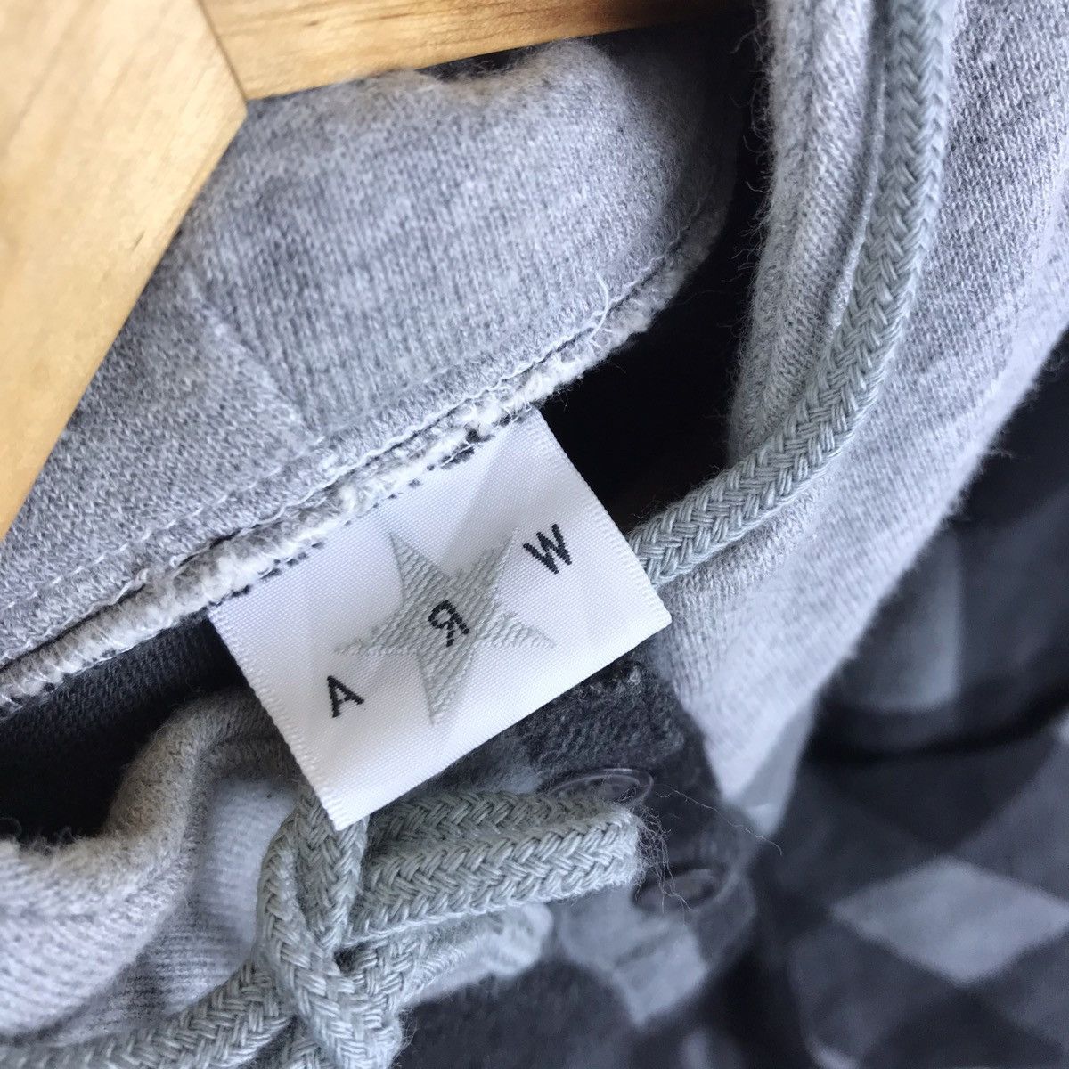 Japanese Brand Japanese Brand A.R.W Checkered Board Buttond Down Hoodie Size US M / EU 48-50 / 2 - 6 Thumbnail