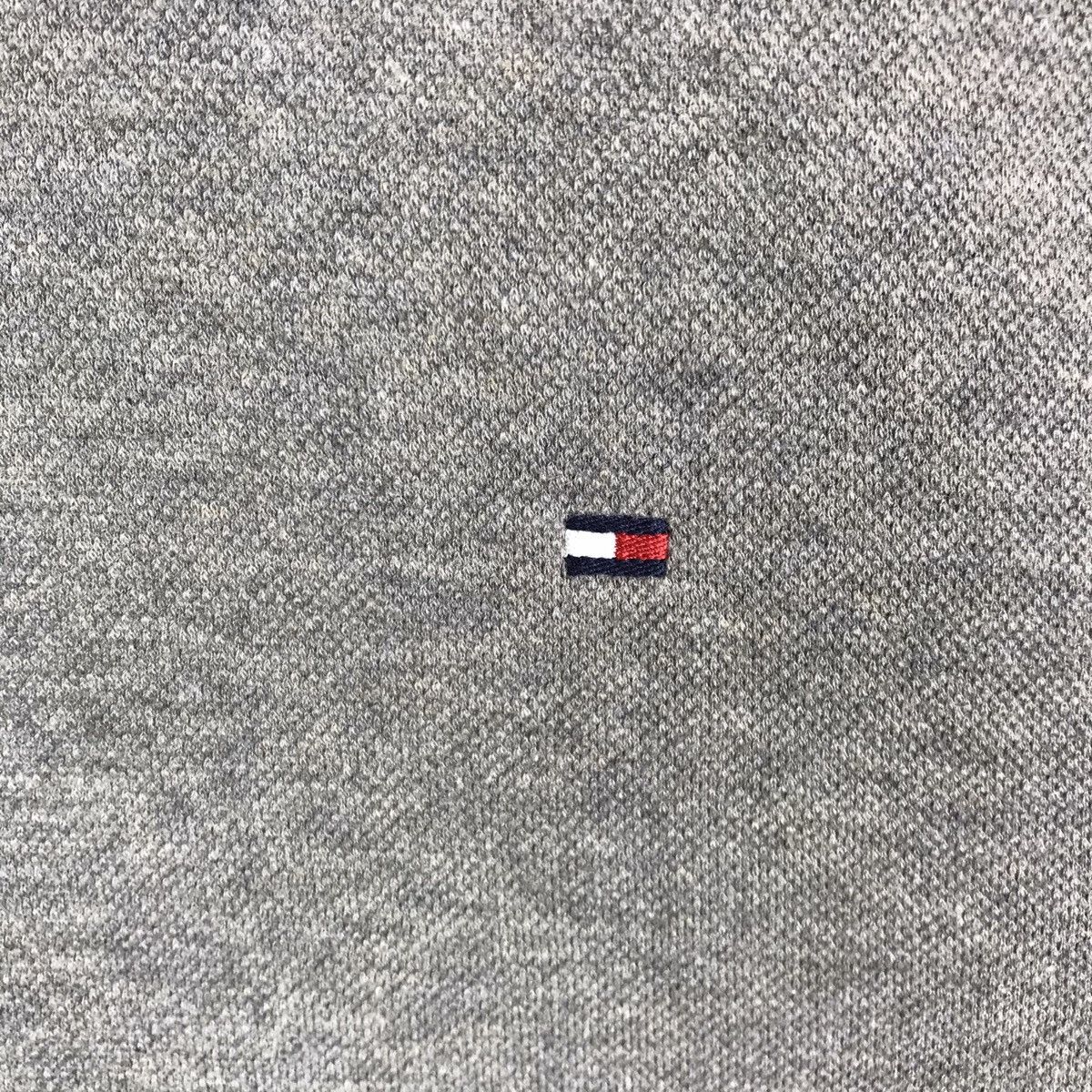 Tommy Hilfiger Vintage Y2K Tommy Hilfiger Essentials Sweatshirt Size US M / EU 48-50 / 2 - 3 Thumbnail
