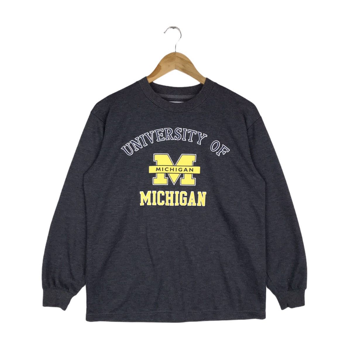 Vintage Vintage University of Michigan Long Sleeve Shirt Jumper Size US M / EU 48-50 / 2 - 1 Thumbnail