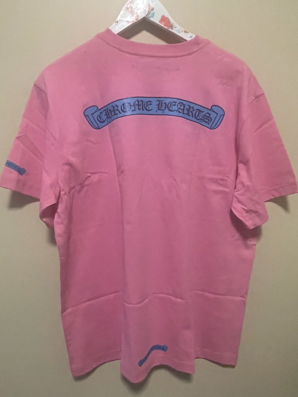 Chrome Hearts Chrome hearts that group SS crew tee pink xl Size US XL / EU 56 / 4 - 7 Thumbnail
