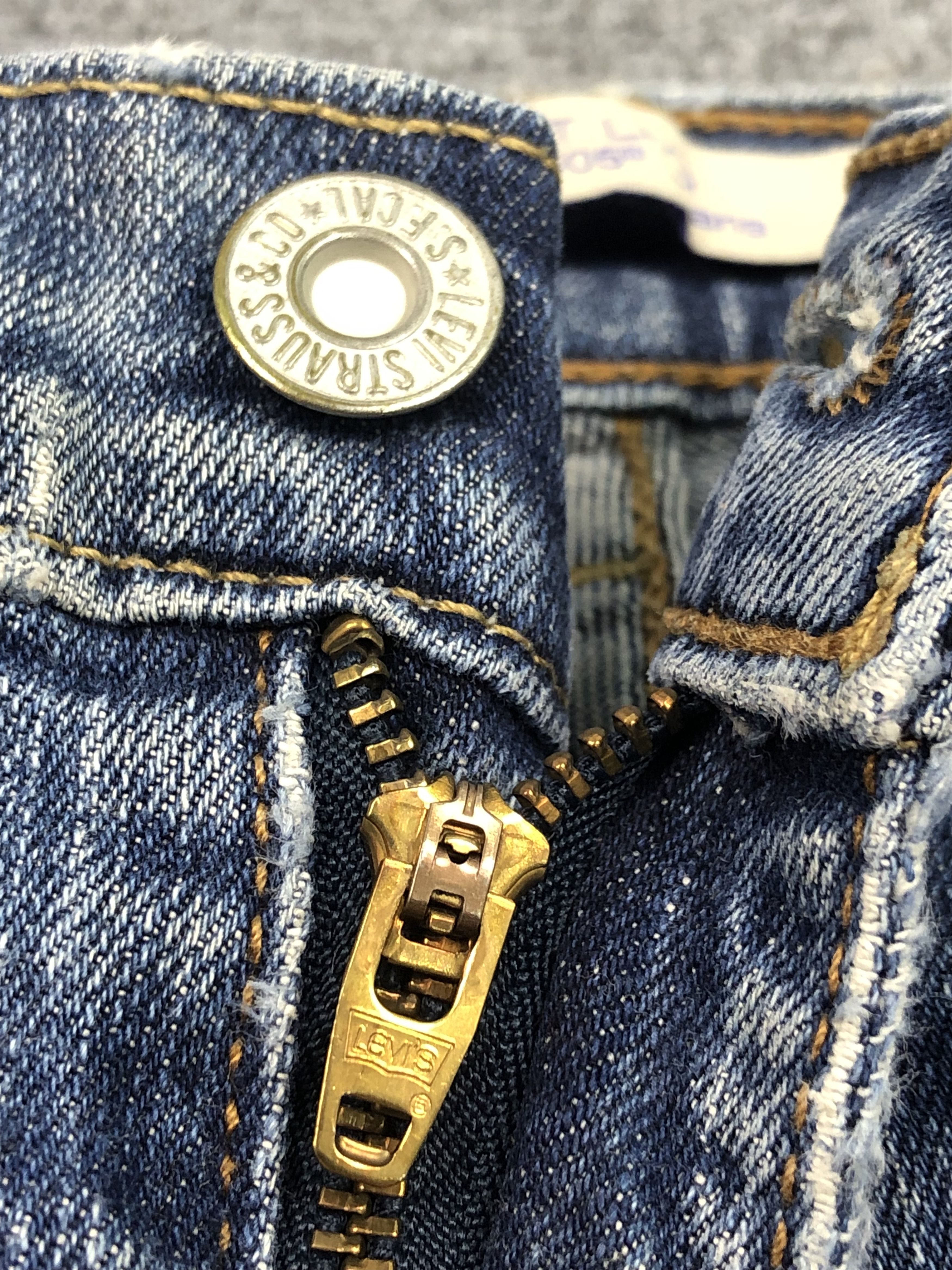 Levi's Vintage Levis 505 Regular Fit Blue Denim DP0327 Size US 31 - 7 Thumbnail