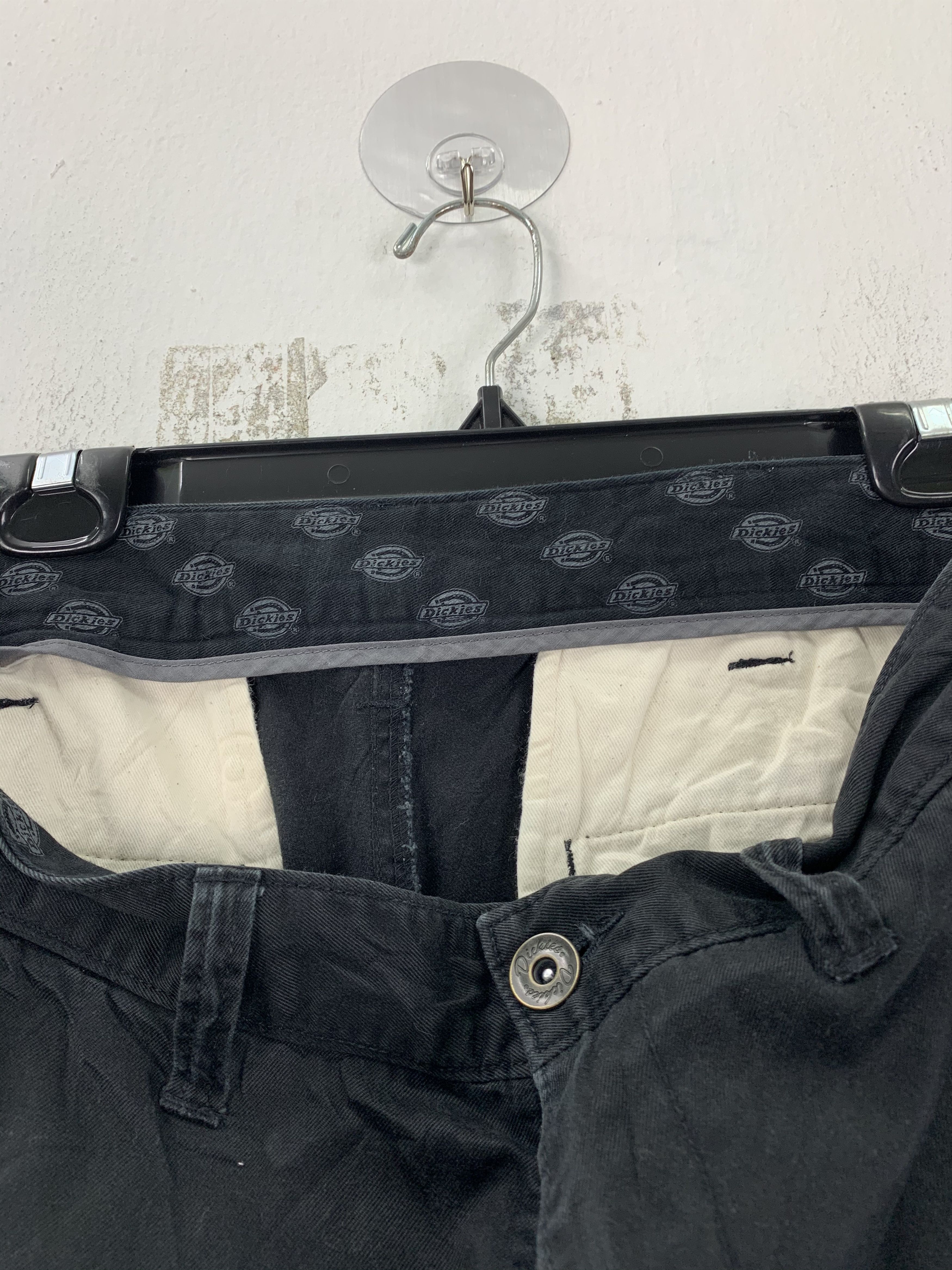 Dickies DICKIES Painted Casual Pants Black Streetwear Vintage Size US 32 / EU 48 - 11 Thumbnail