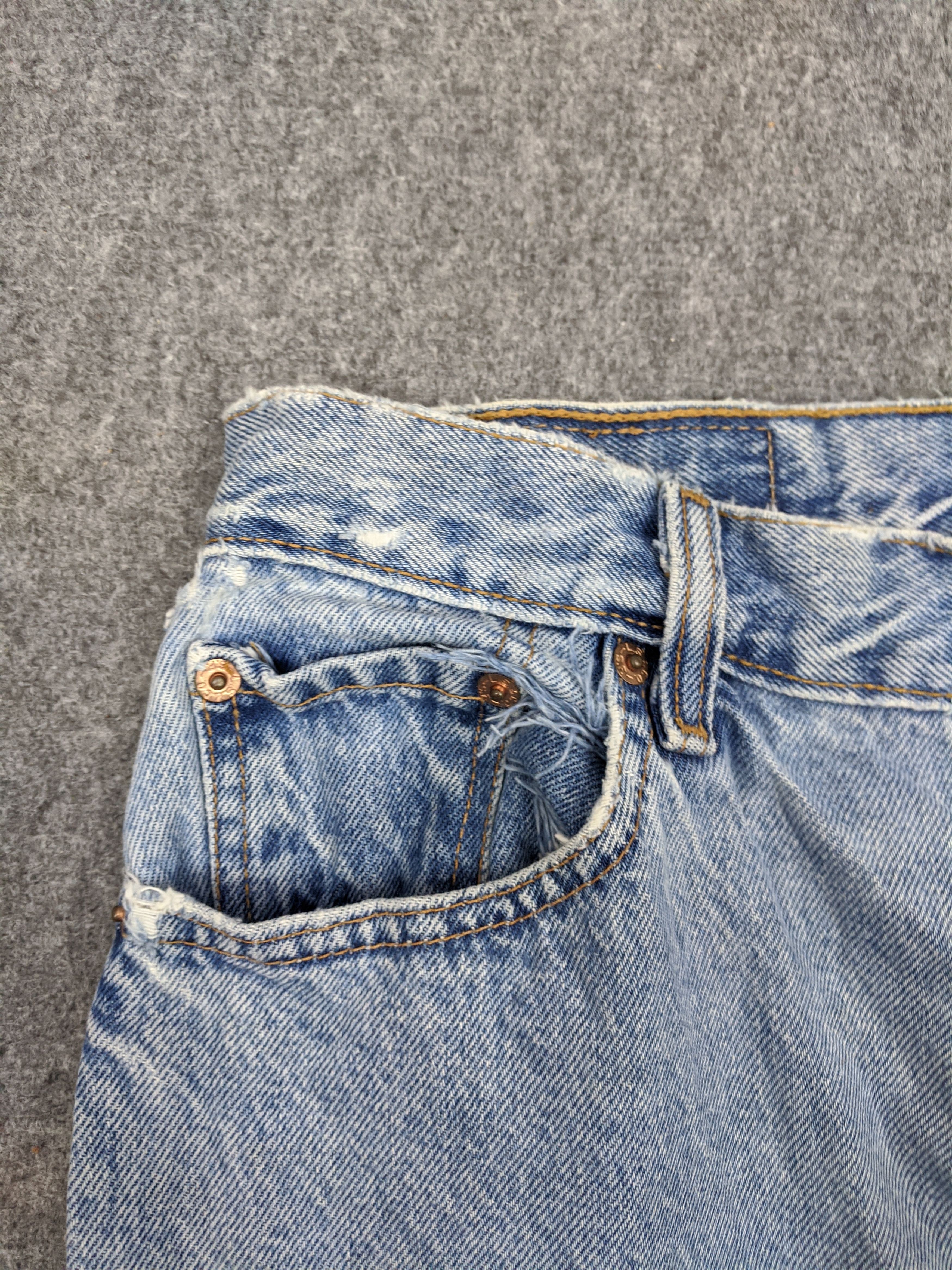 Levi's Vintage Levis 550 Jeans DP0642 Size US 31 - 10 Thumbnail