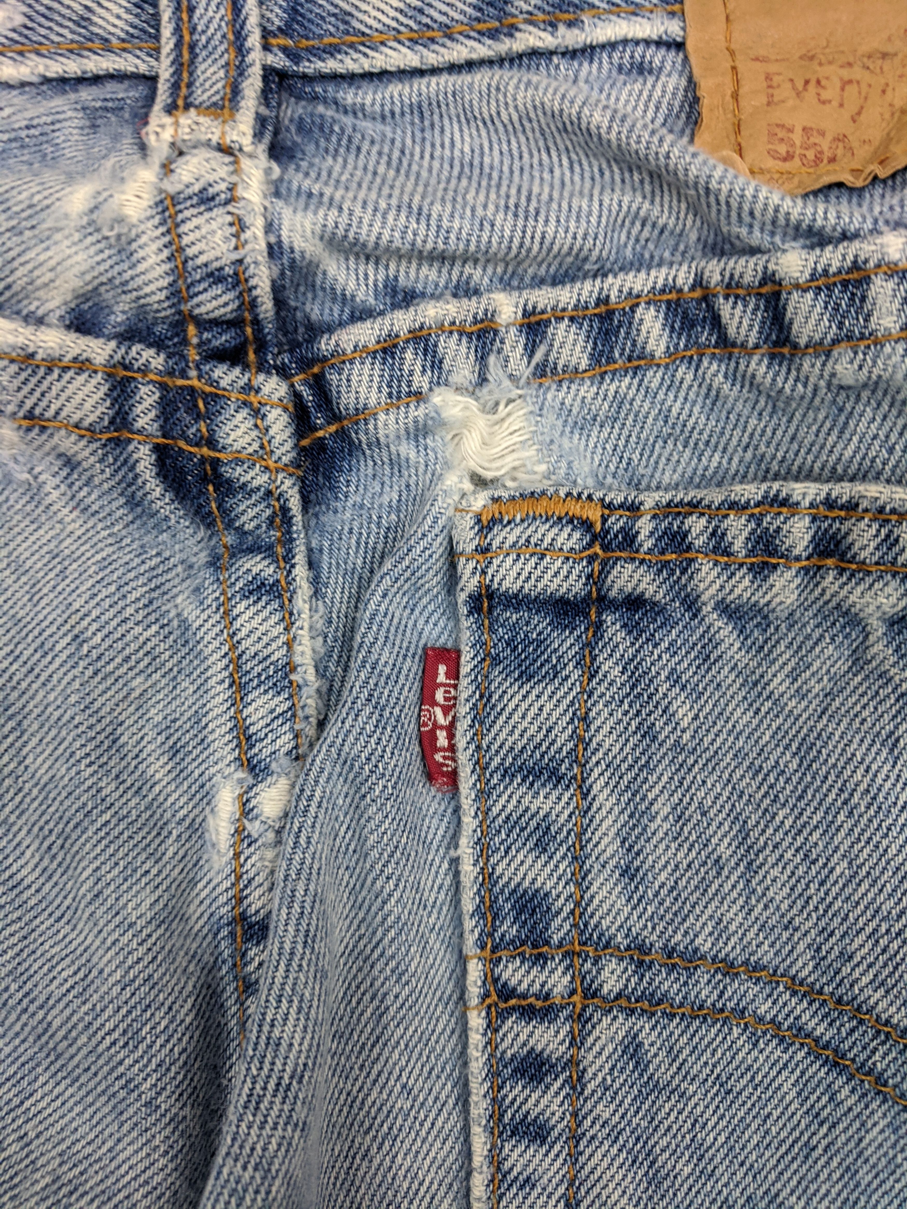 Levi's Vintage Levis 550 Jeans DP0642 Size US 31 - 7 Thumbnail