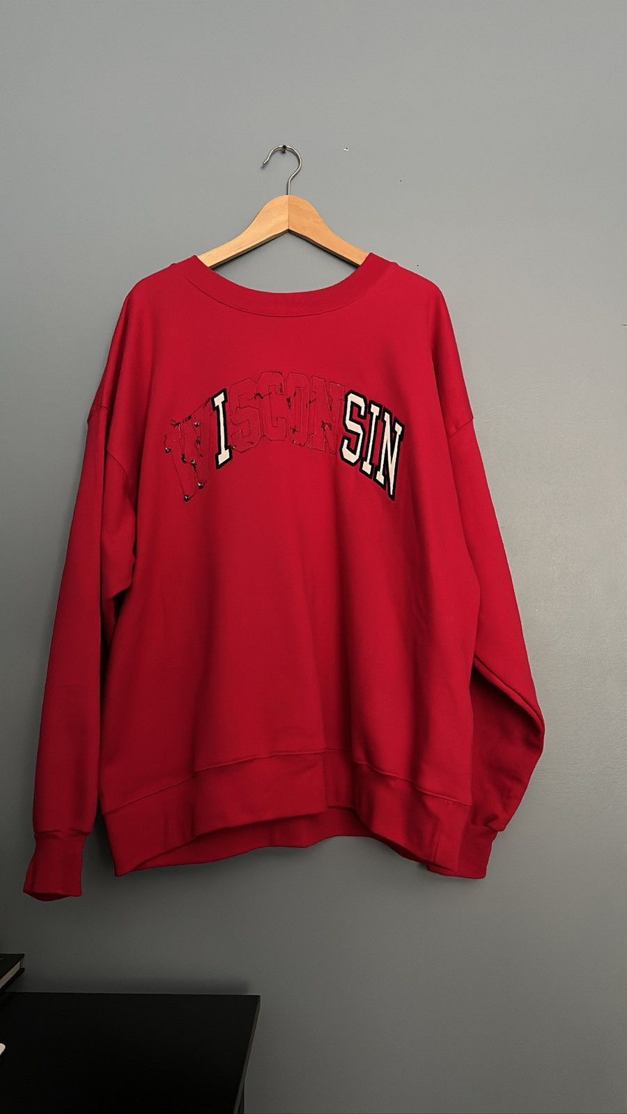 RED VINTAGE WISCONSIN “I SIN” CREWNECK