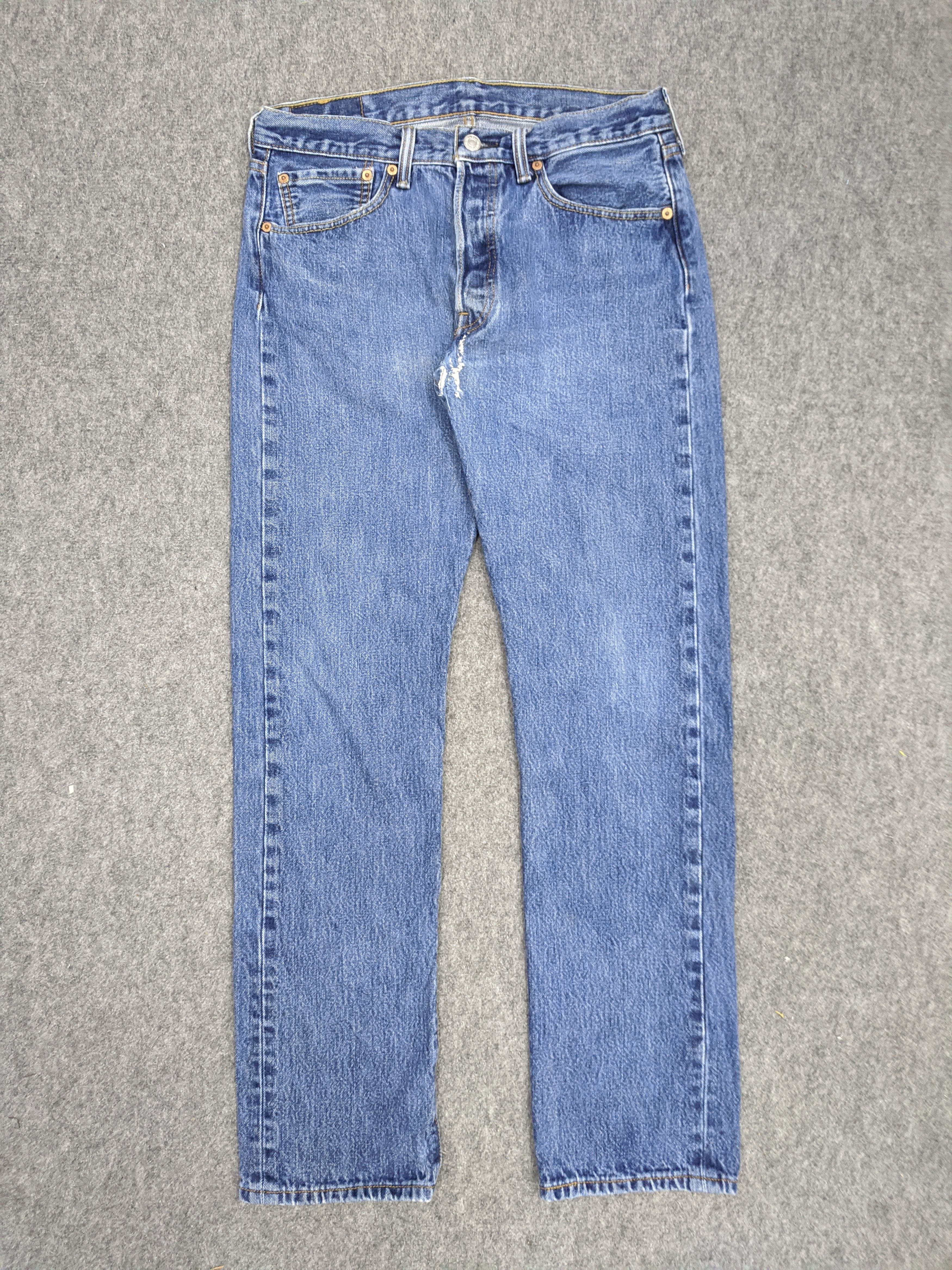 Levi's Vintage 90s Levis 501 Jeans DP0693 Size US 31 - 1 Thumbnail