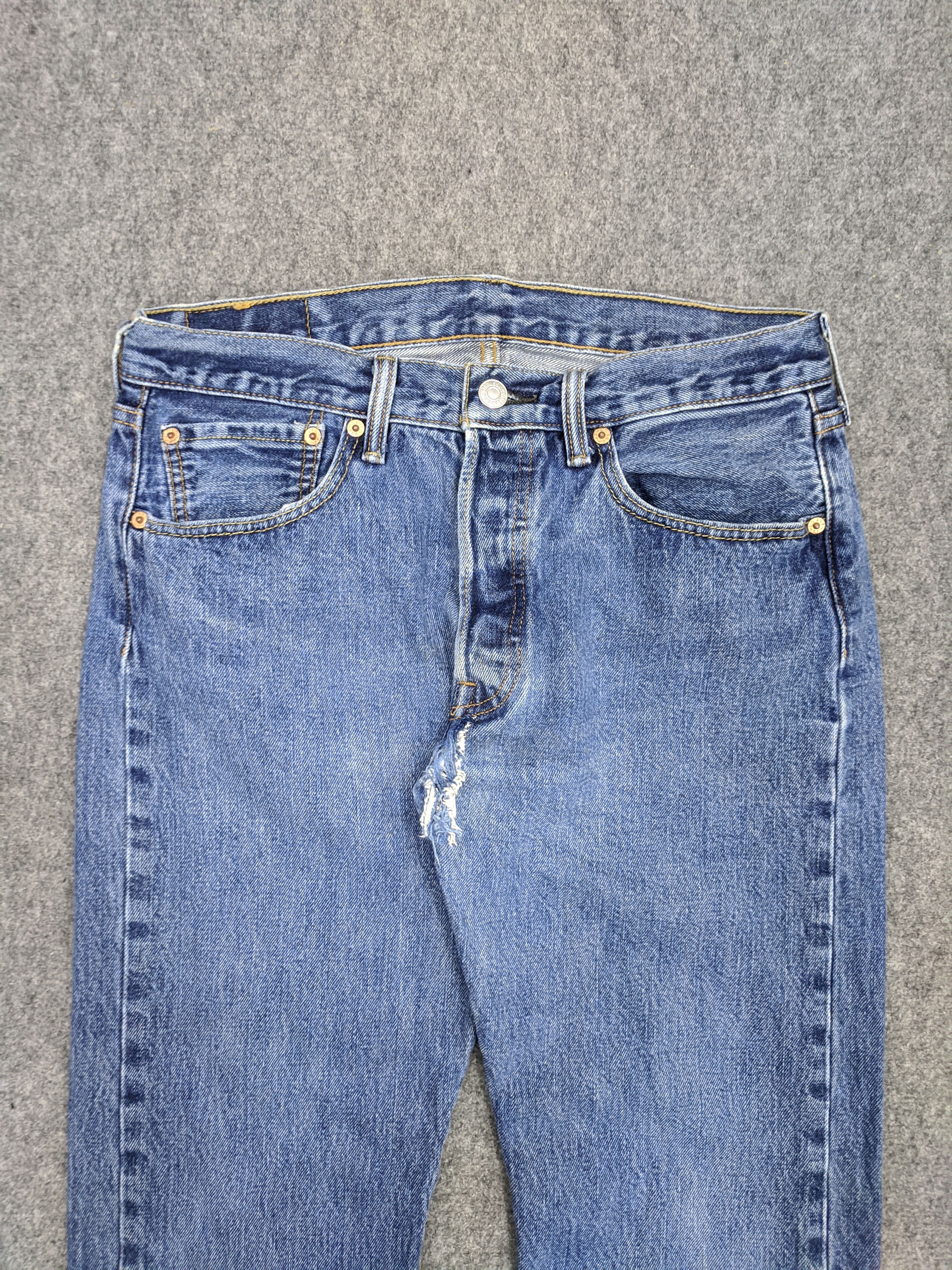 Levi's Vintage 90s Levis 501 Jeans DP0693 Size US 31 - 2 Thumbnail